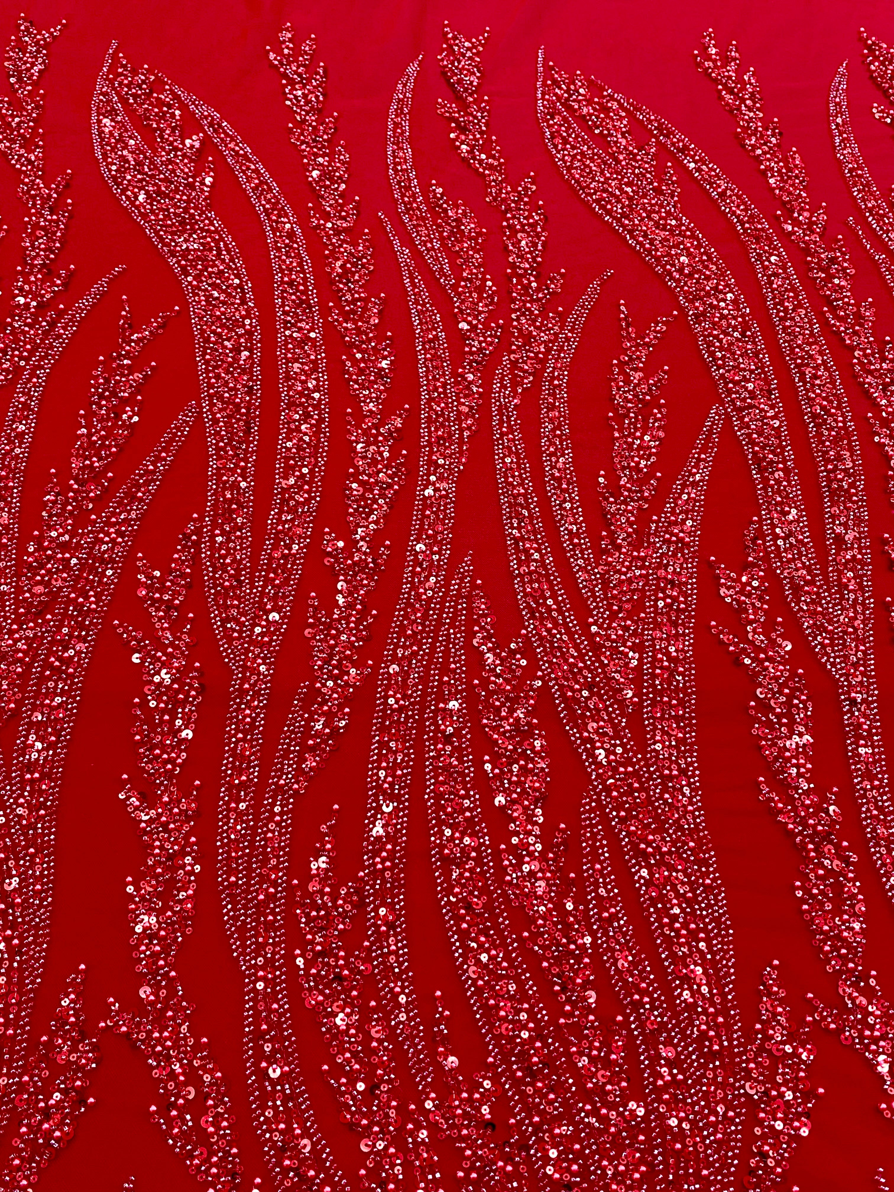 Piros Couture csipke geometriai mintával, gyöngyökkel, gyöngyöcskékkel és flitterekkel