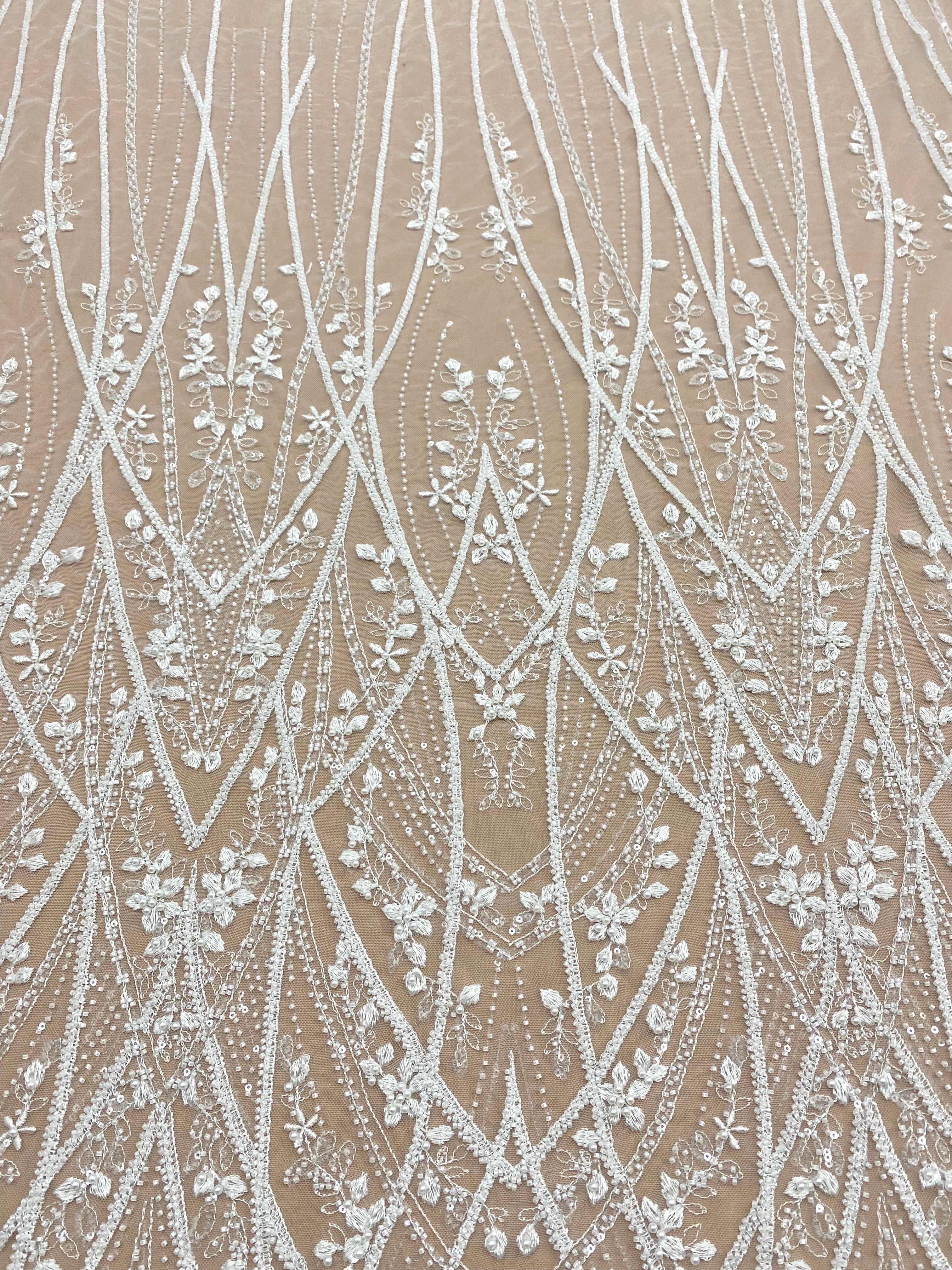 Dantela Couture Ivory cu Model Geometric, cu Perle, Margele si Paiete