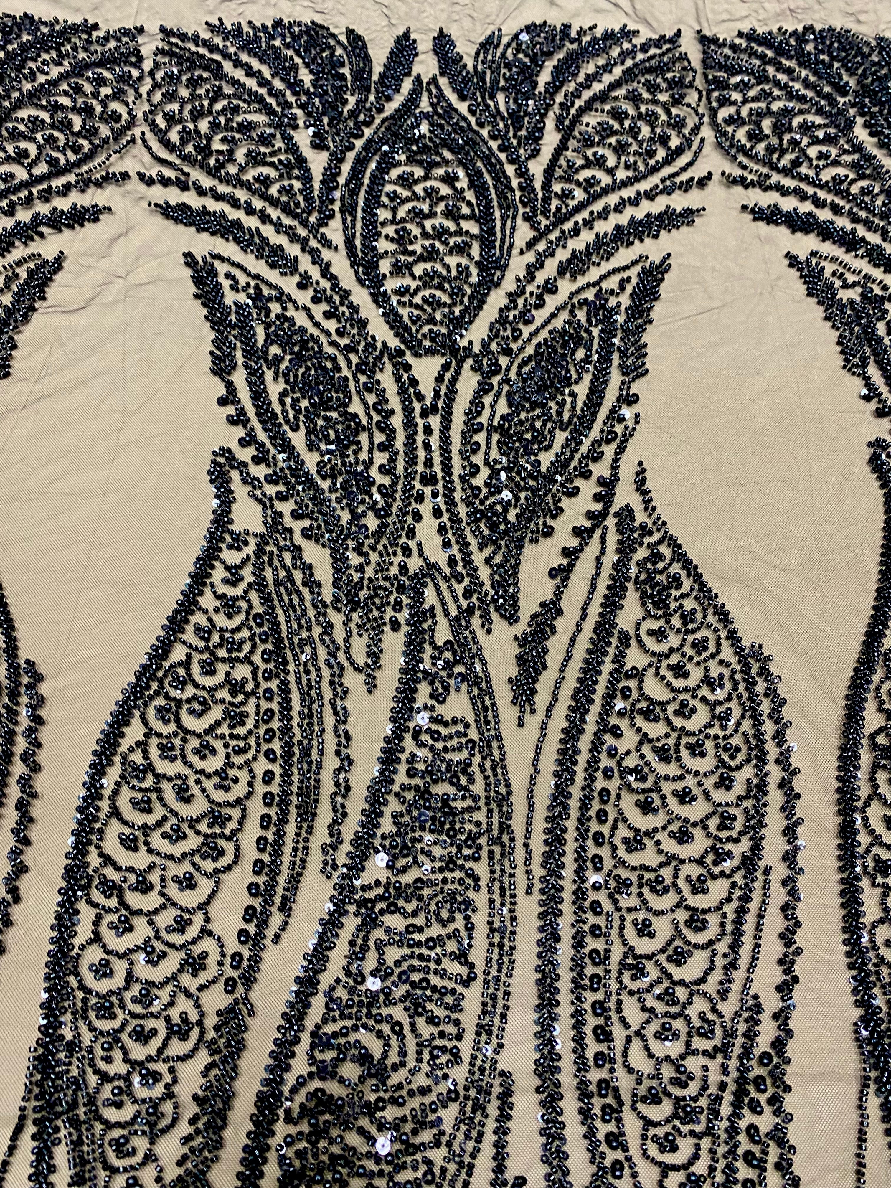 Dantela Couture Neagra cu Panou, cu Perle, Margele si Paiete