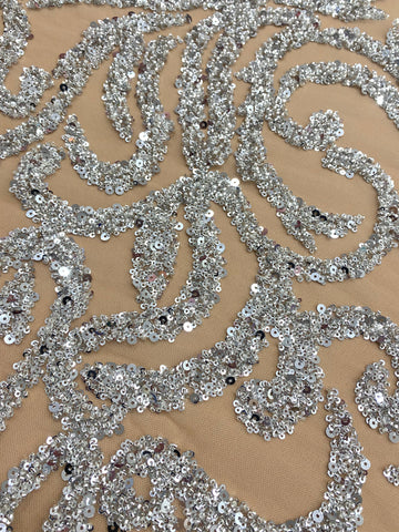 Csipke Couture ezüst tüll nude alapon gyöngyökkel és flitterekkel