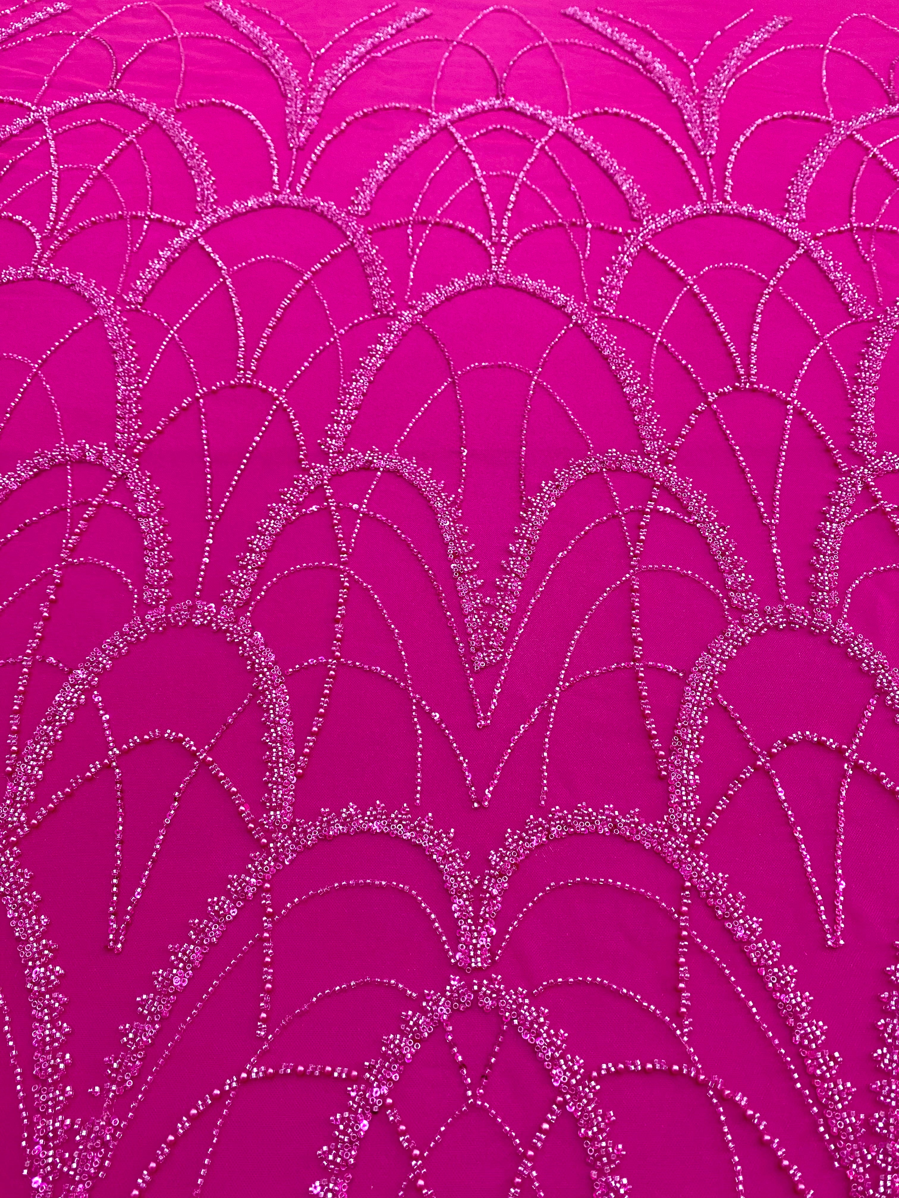 Dantela Couture Fucsia cu Model Geometric, cu Perle, Margele si Paiete