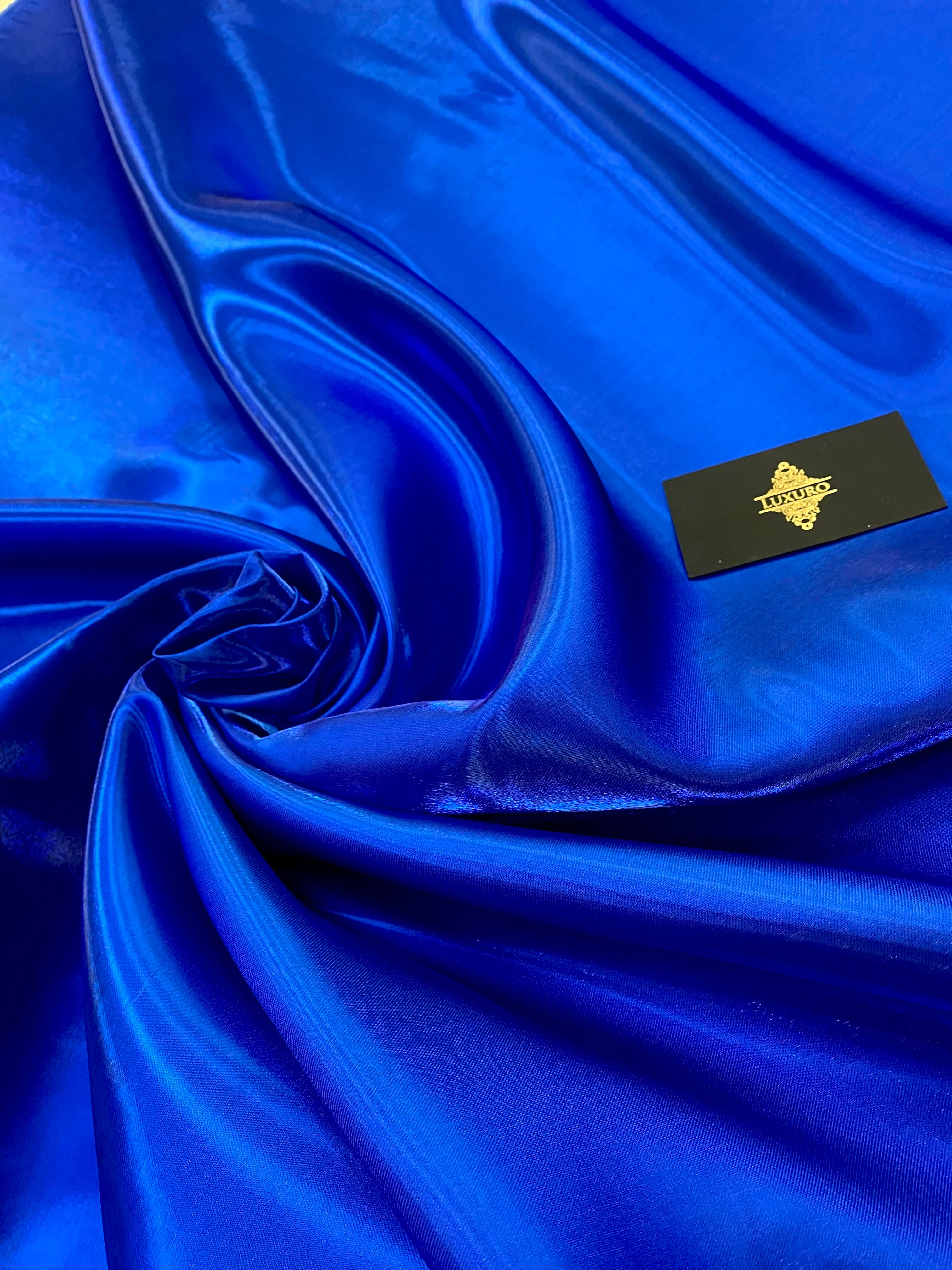 Satin Lichid Fix Albastru Royal