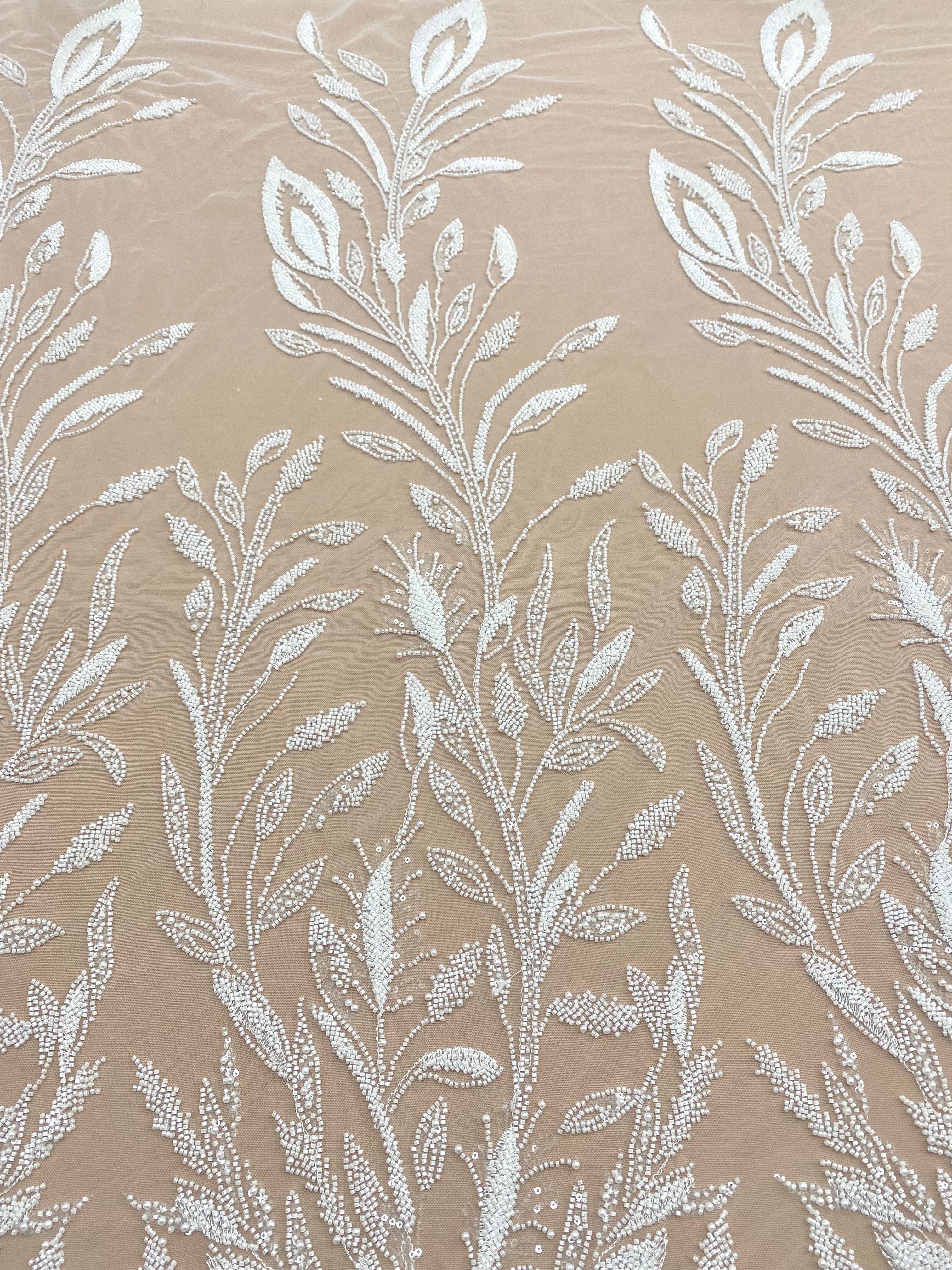 Dantela Couture Ivory cu Model Floral, cu Perle, Margele si Paiete