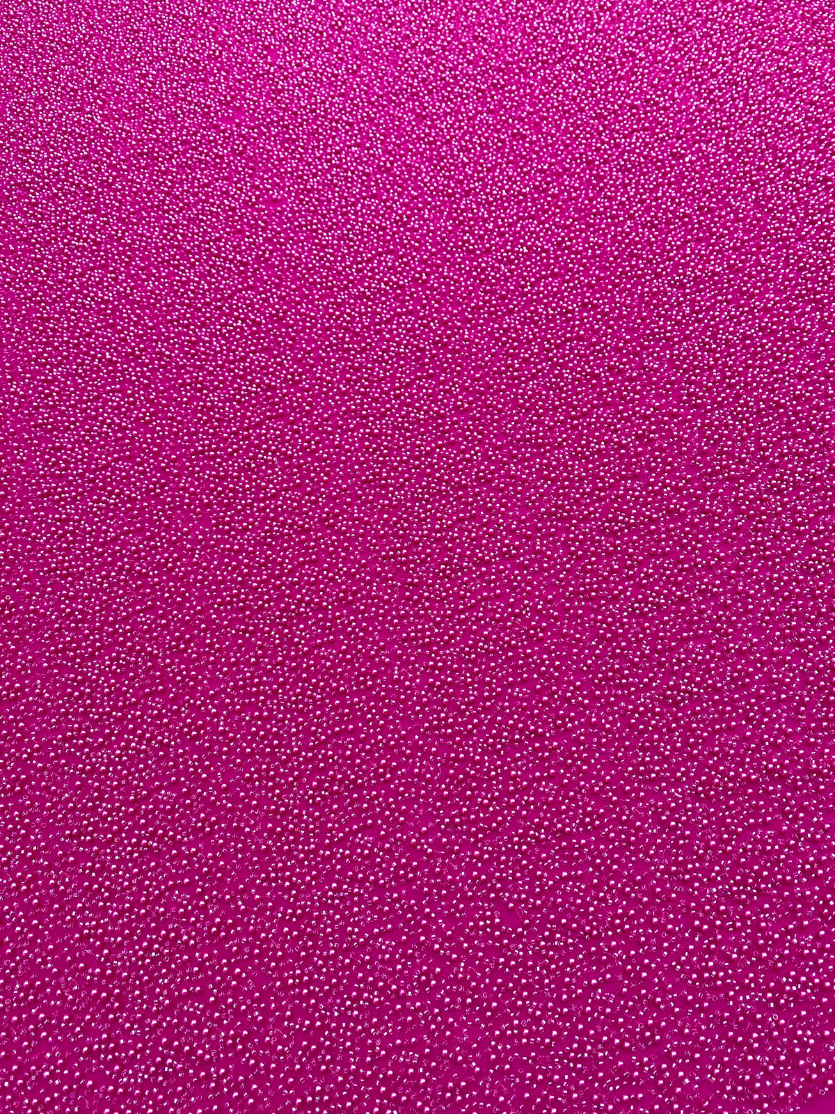 Dantela Couture Fucsia általános mintával, gyöngyökkel és gyöngyöcskékkel