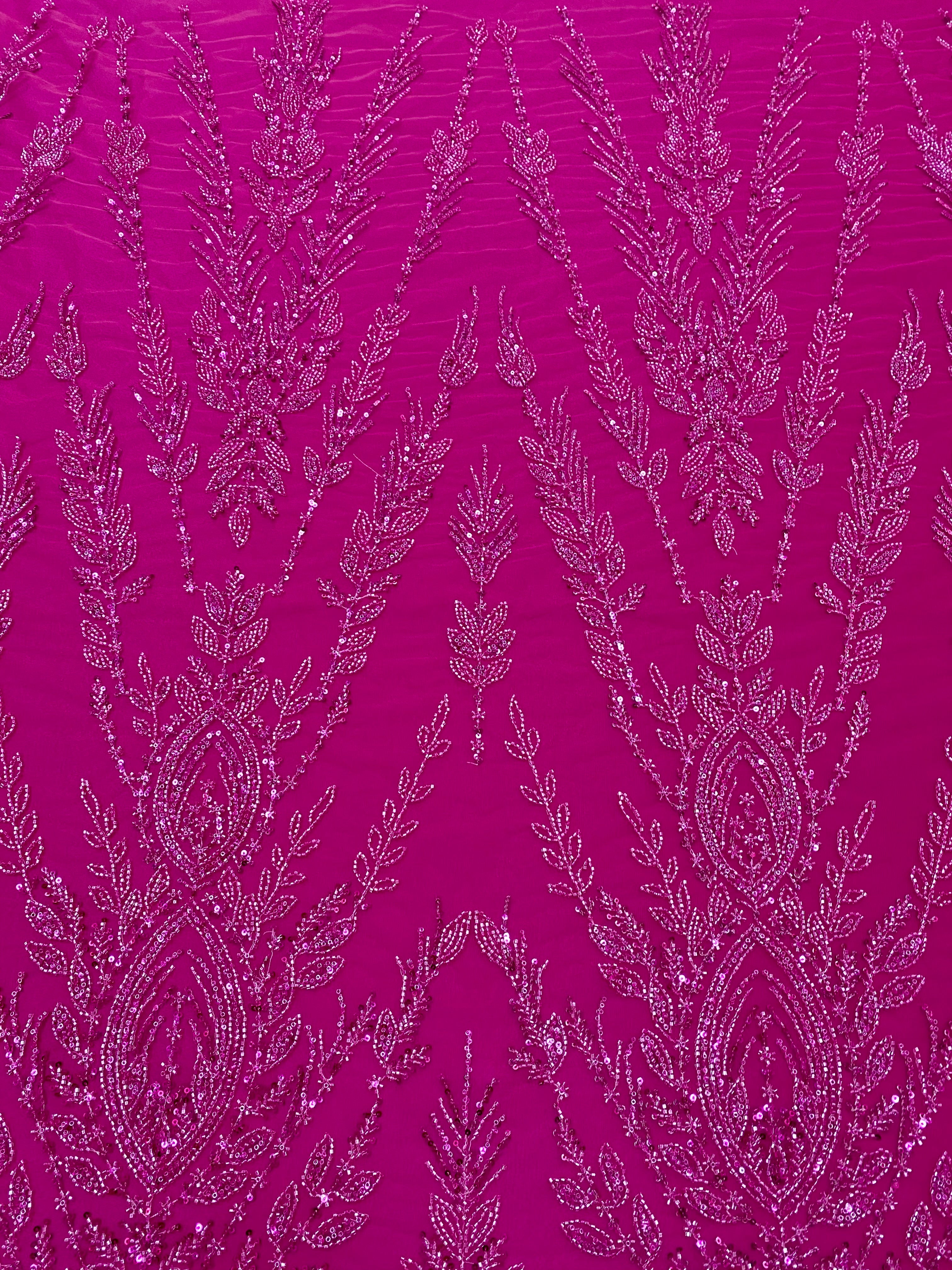 Dantela Couture Fucsia szimmetrikus mintával, gyöngyökkel és flitterekkel