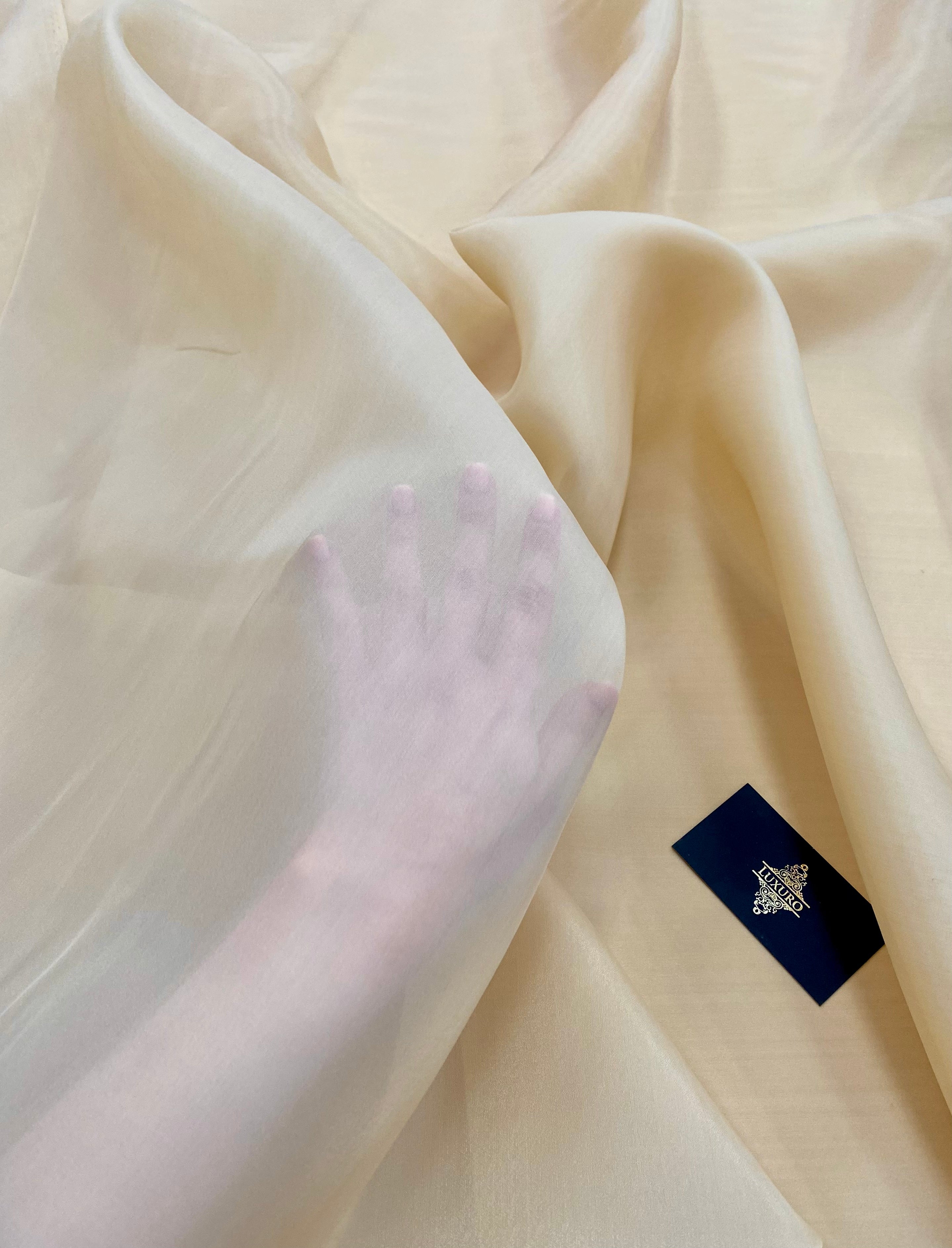 Organza Gyöngyház Nude - 3 m Szélesség