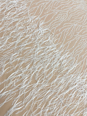 Dantela Couture Ivory cu Pene de Strut, cu Siraguri, cu Margele si Paiete