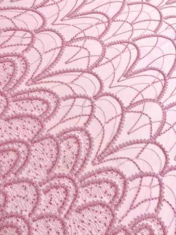 Dantela Couture Roz cu Model Geometric, cu Perle, Margele si Paiete