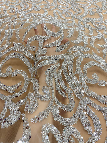Csipke Couture ezüst tüll nude alapon gyöngyökkel és flitterekkel