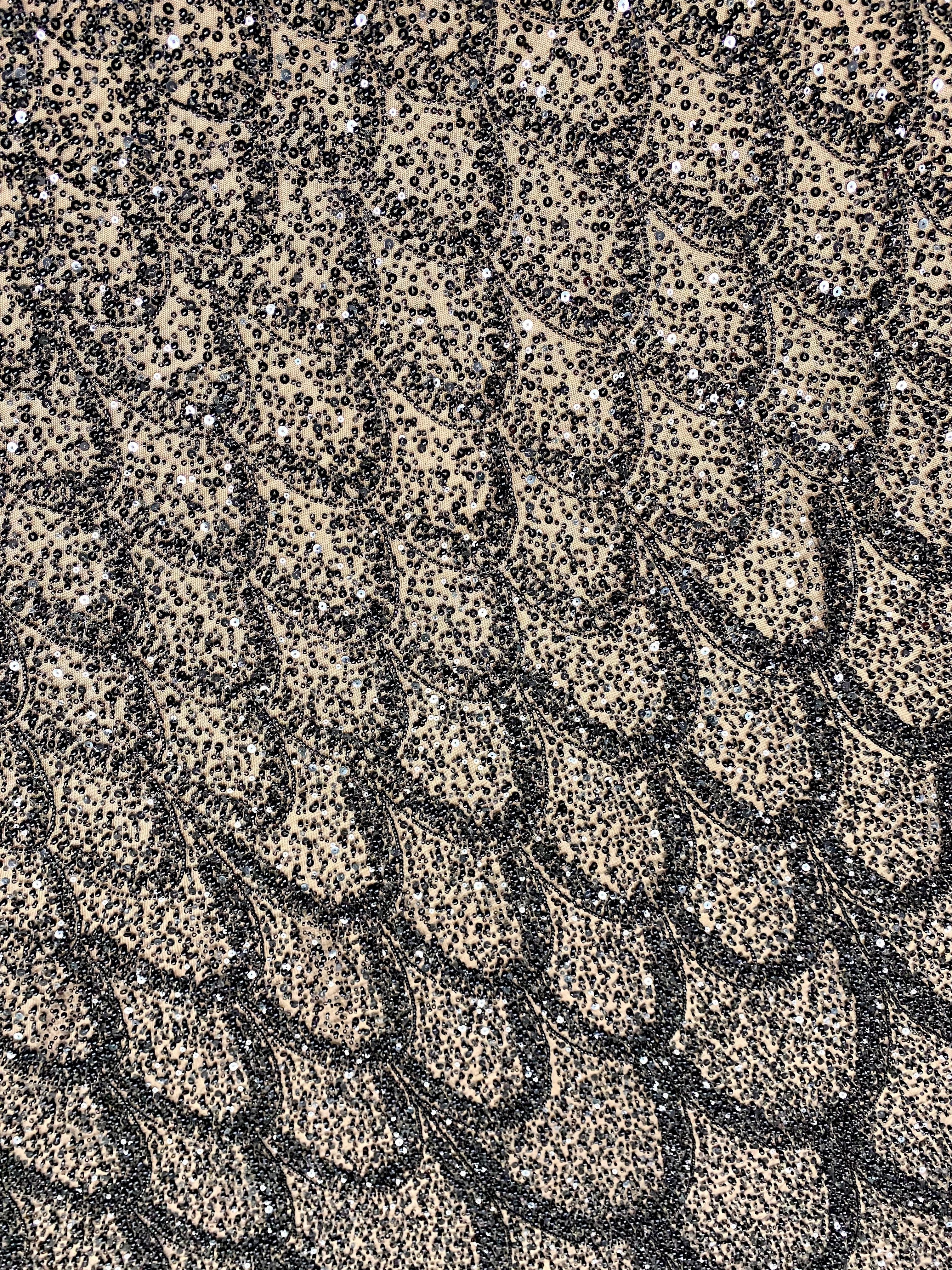 Dantela Couture Neagra cu Model Geometric, cu Perle, Margele si Paiete