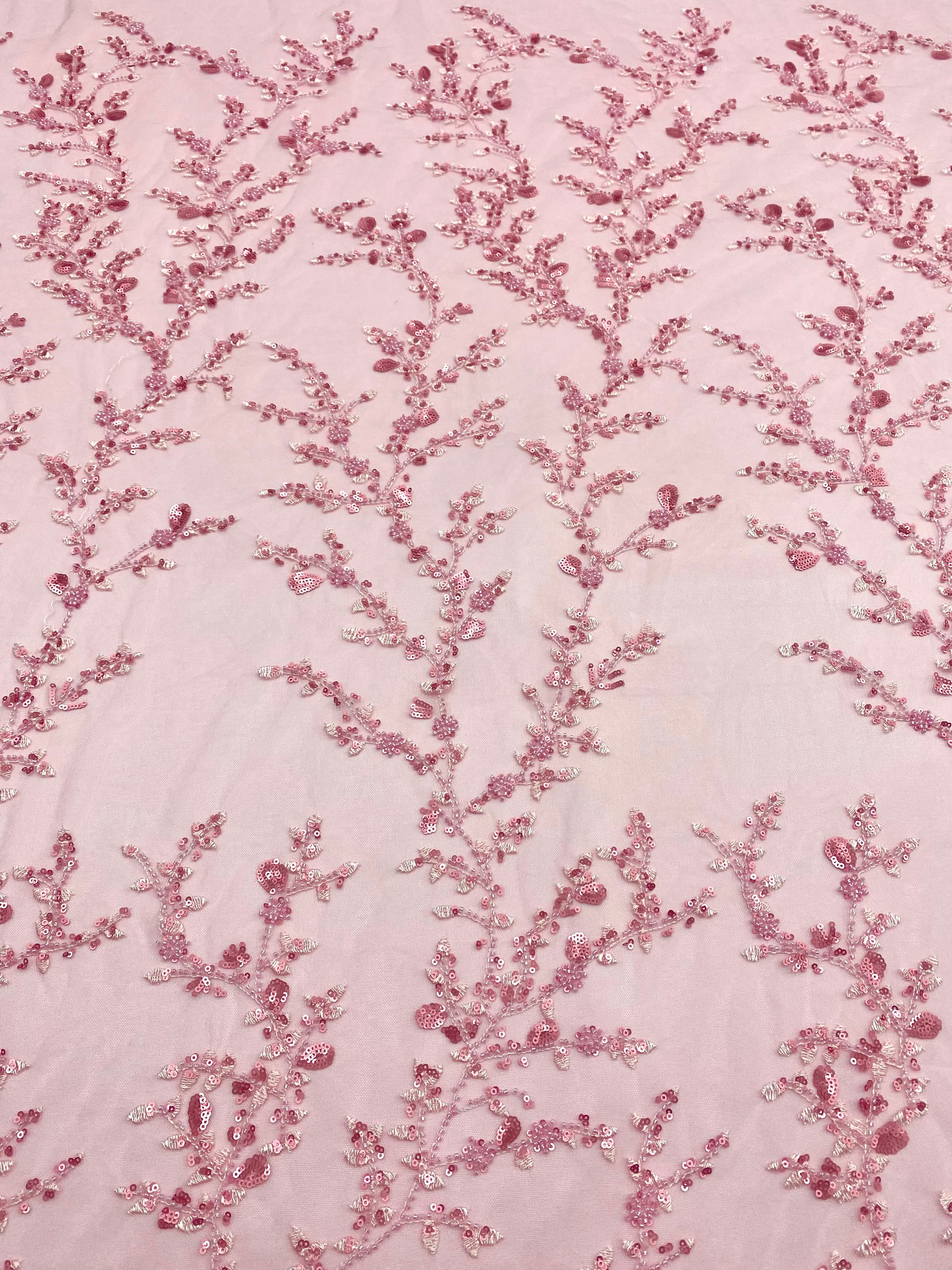 Dantela Couture Roz cu Model Floral, cu Margele si Paiete