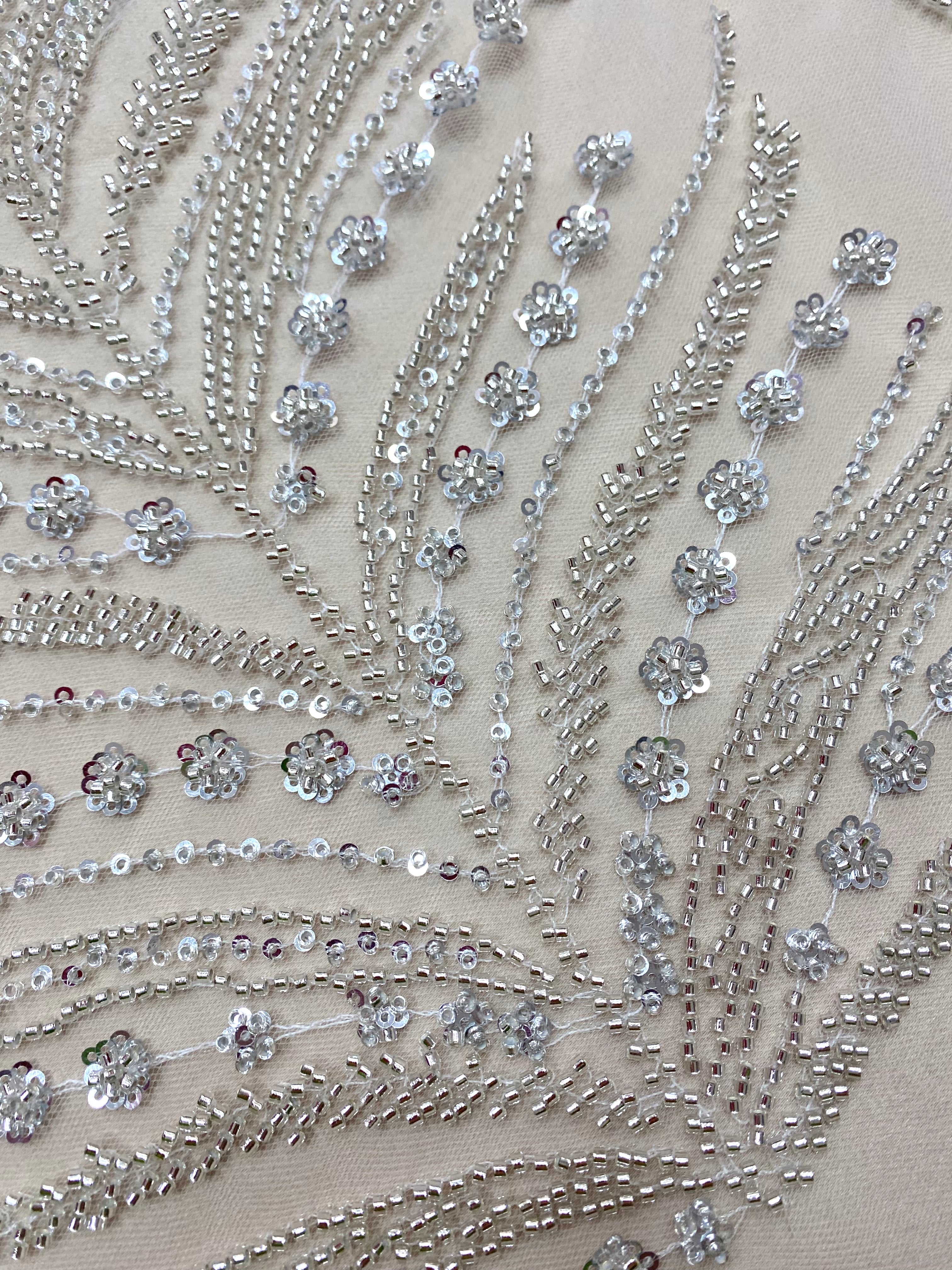 Dantela Couture Argintie cu Crengi, cu Margele si Paiete
