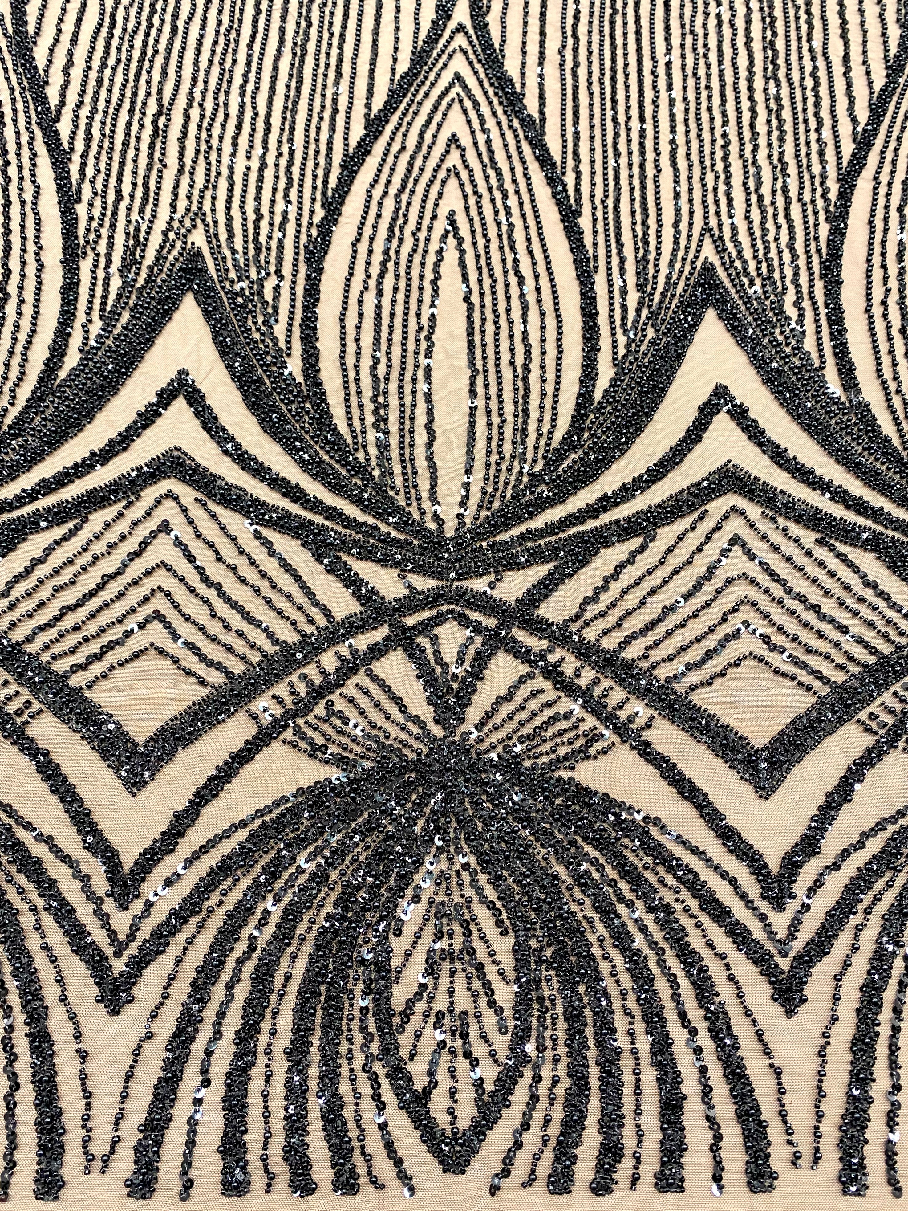 Dantela Couture Neagra cu Model Geometric, cu Perle, Margele si Paiete