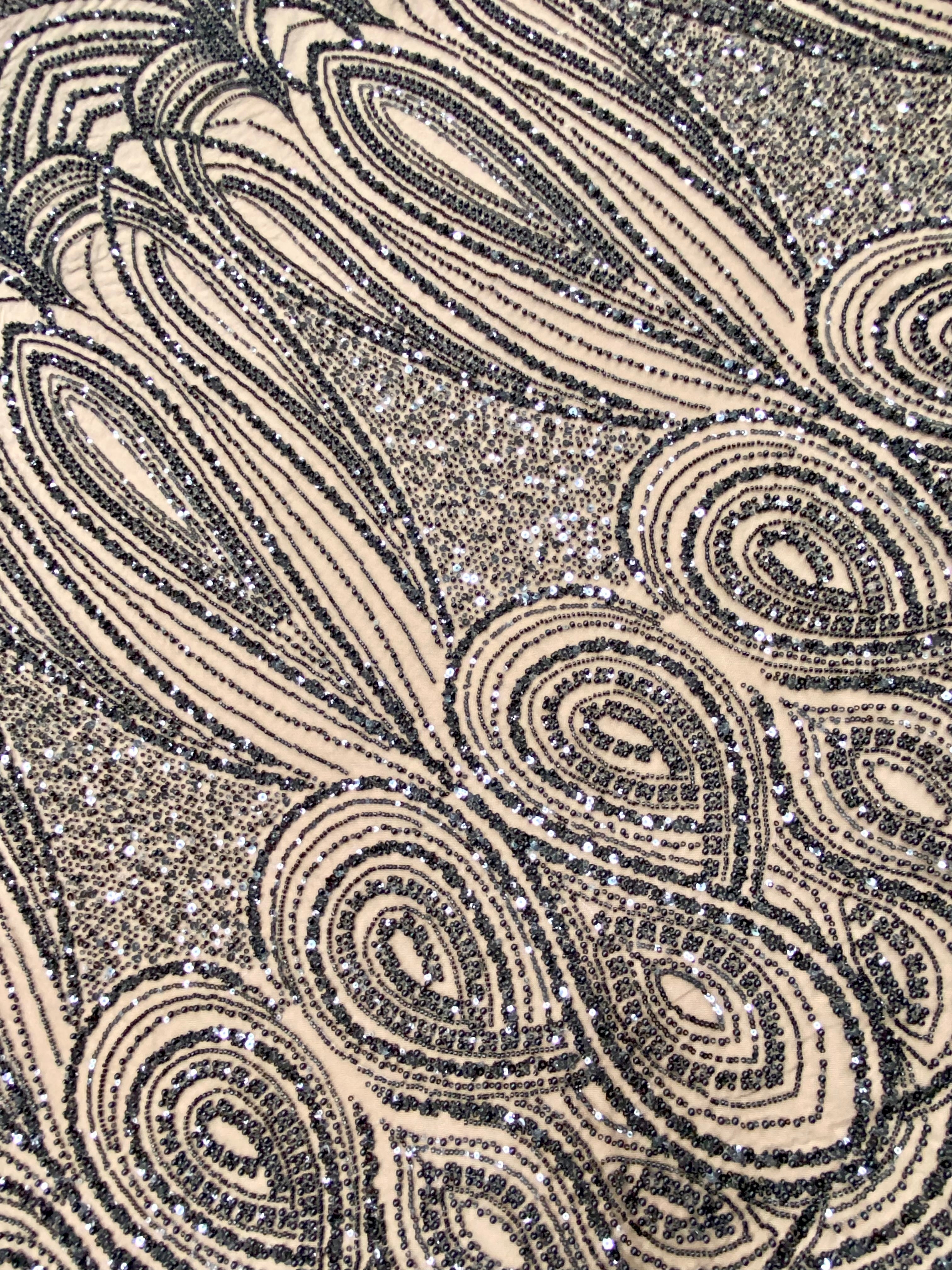 Dantela Couture Neagra cu Model Geometric, cu Perle, Margele si Paiete