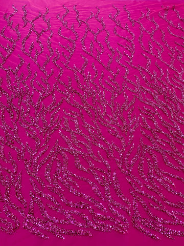 Dantela Couture Fucsia gyöngyökkel és flitterekkel, szálakkal