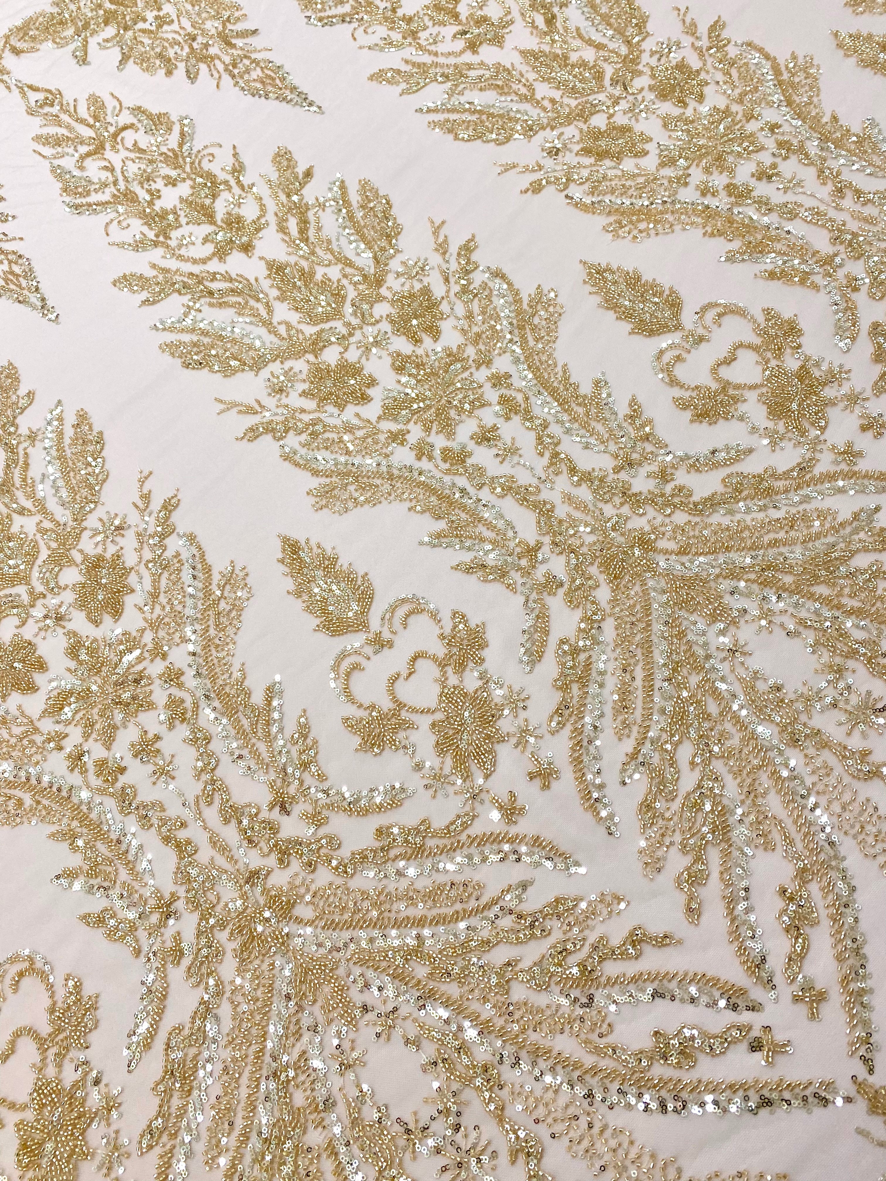 Dantela Couture Aurie cu Model Floral, cu Perle, Margele si Paiete