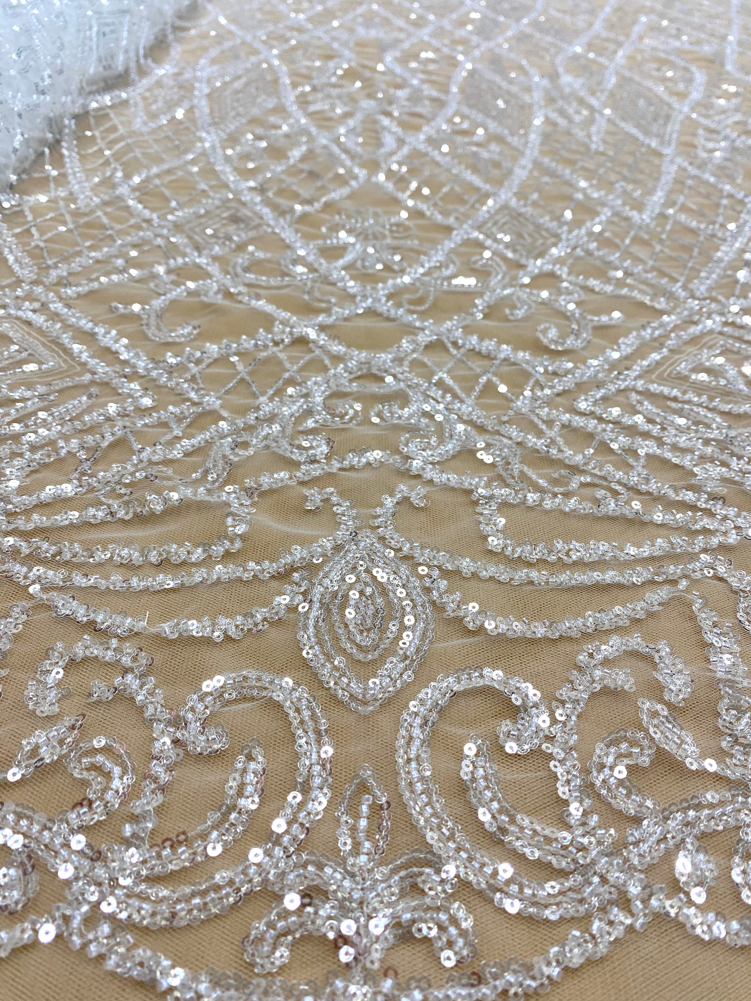 Dantela Couture Diamond Geometriai Modell, Gyöngyökkel és Flitterekkel