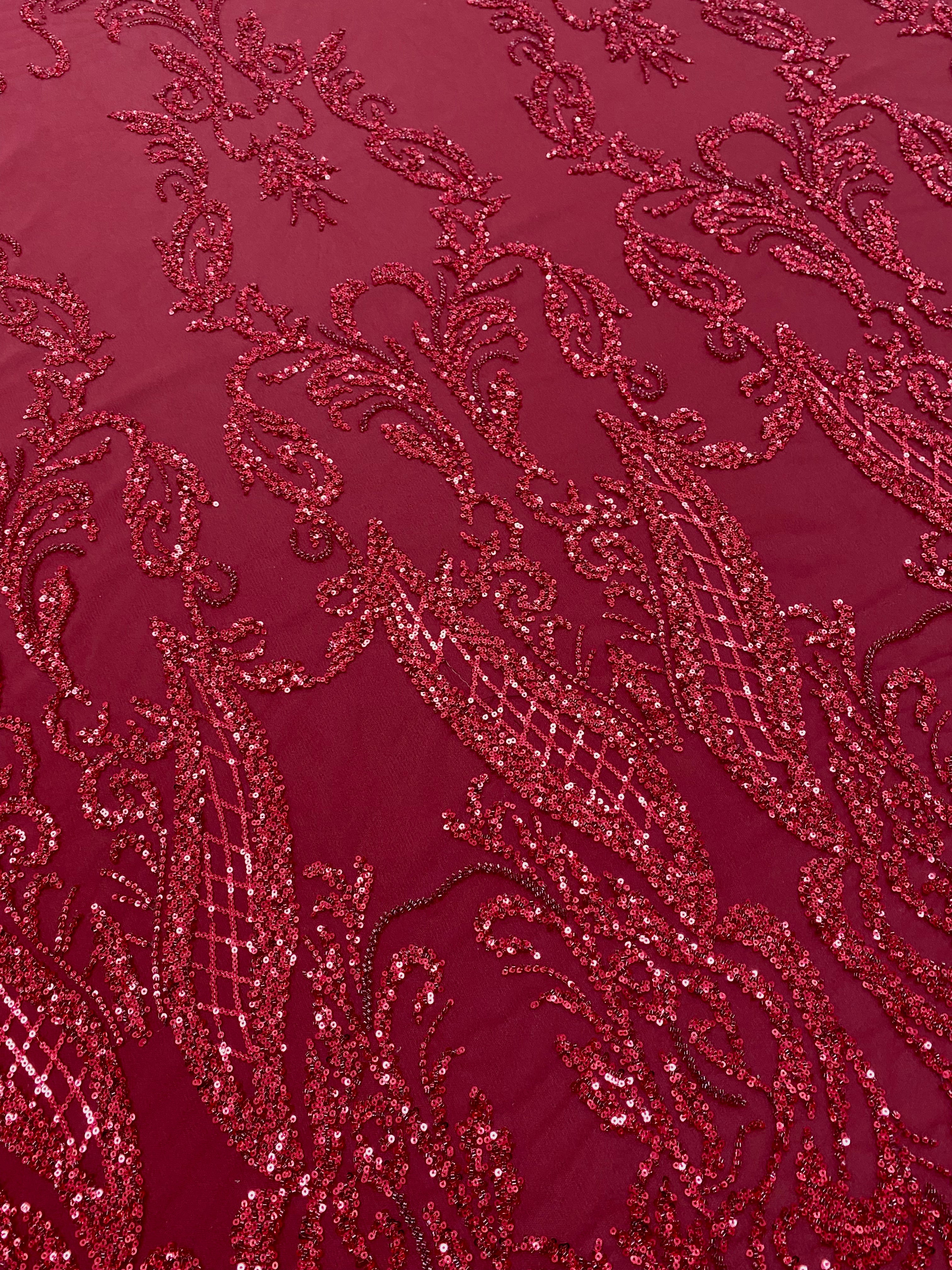 Dantela Couture Bordeaux geometriai mintával, gyöngyökkel és flitterekkel