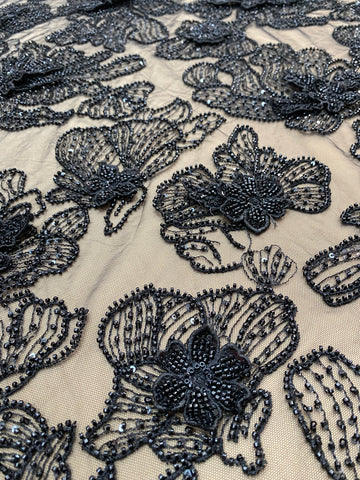 Csipke Couture 3D antracitszürke virágokkal, gyöngyökkel és flitterekkel