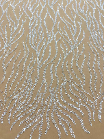 Dantela Couture Ivory cu Tulle Nude cu Siraguri, cu Margele si Paiete