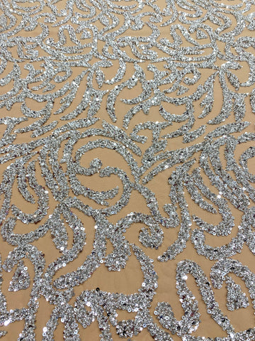 Csipke Couture ezüst tüll nude alapon gyöngyökkel és flitterekkel