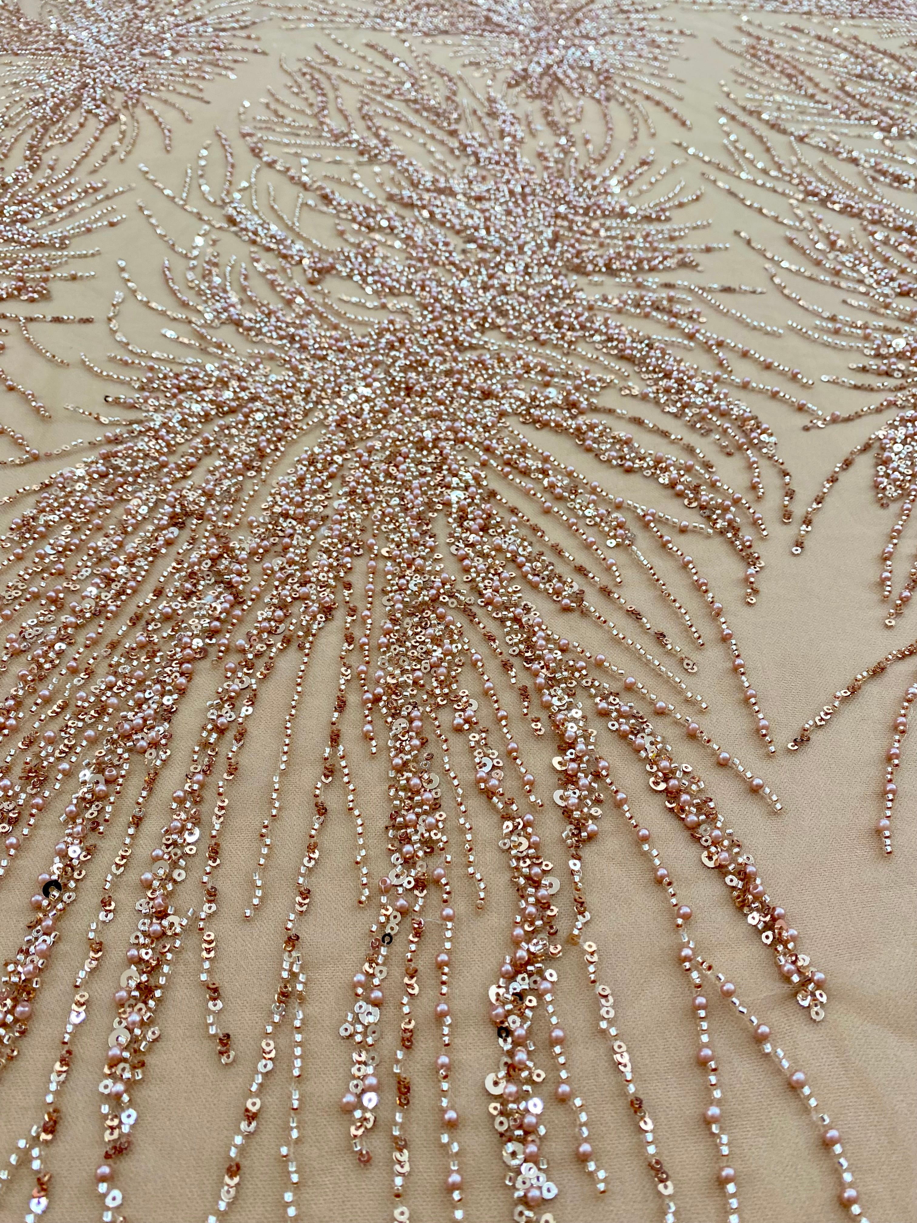 Dantela Couture Auriu Rose cu Model Liniar, cu Perle, Margele si Paiete