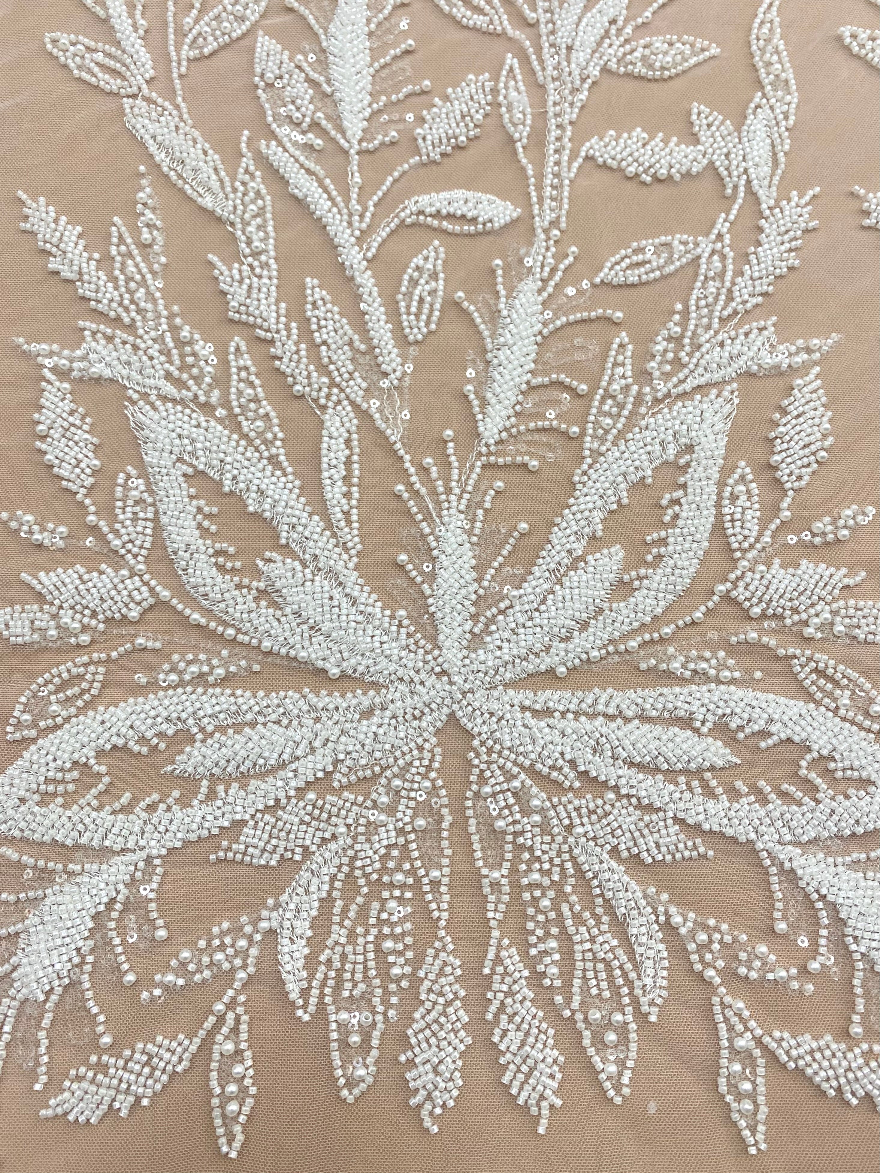 Dantela Couture Ivory cu Model Floral, cu Perle, Margele si Paiete