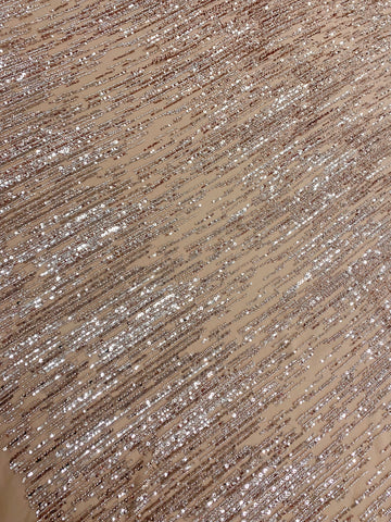 Dantela Couture Arany Rose lineáris mintával, gyöngyökkel és flitterekkel