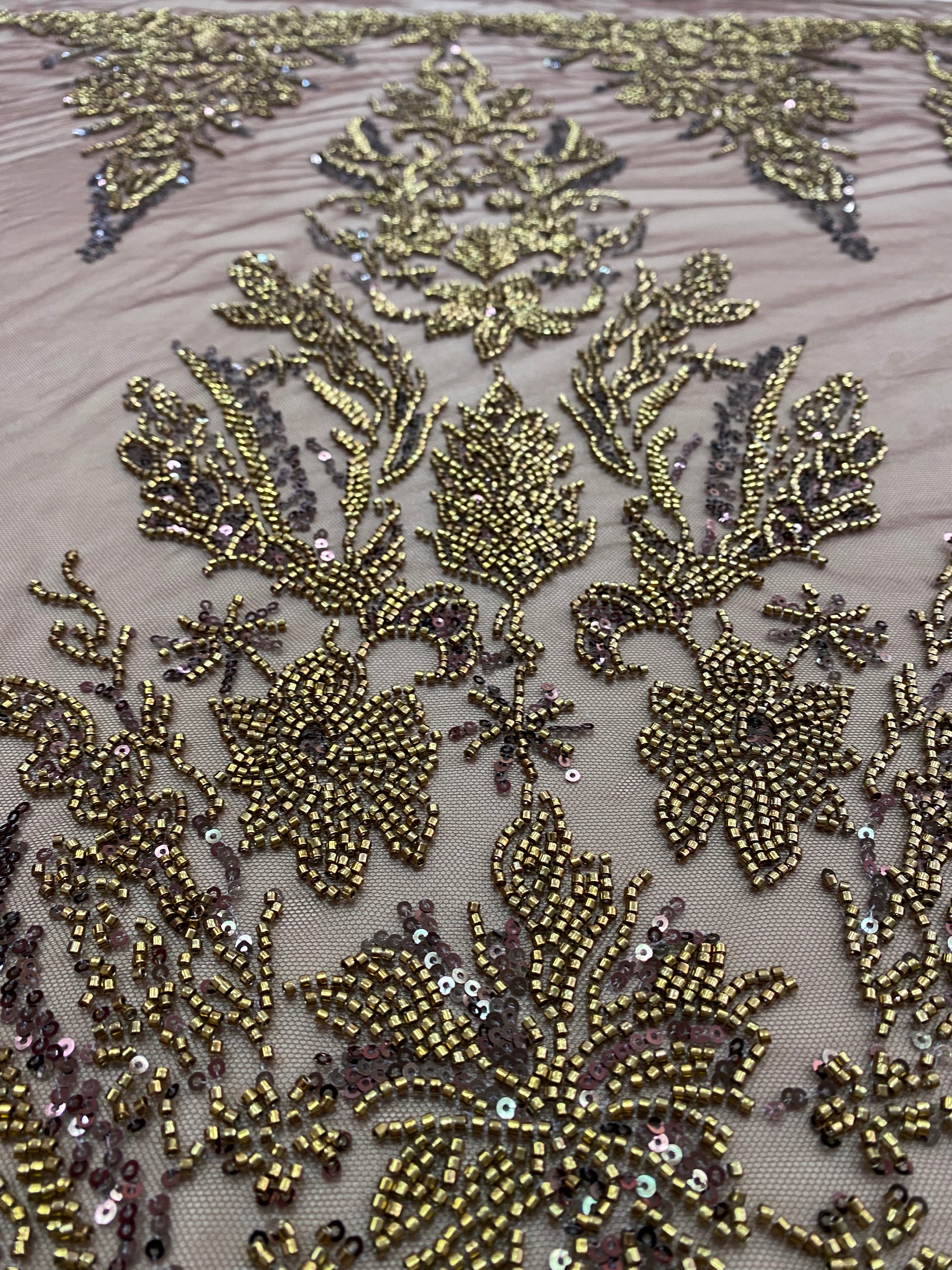 Dantela Couture Antik Arany Virágmintás, Gyöngyökkel és Flitterekkel