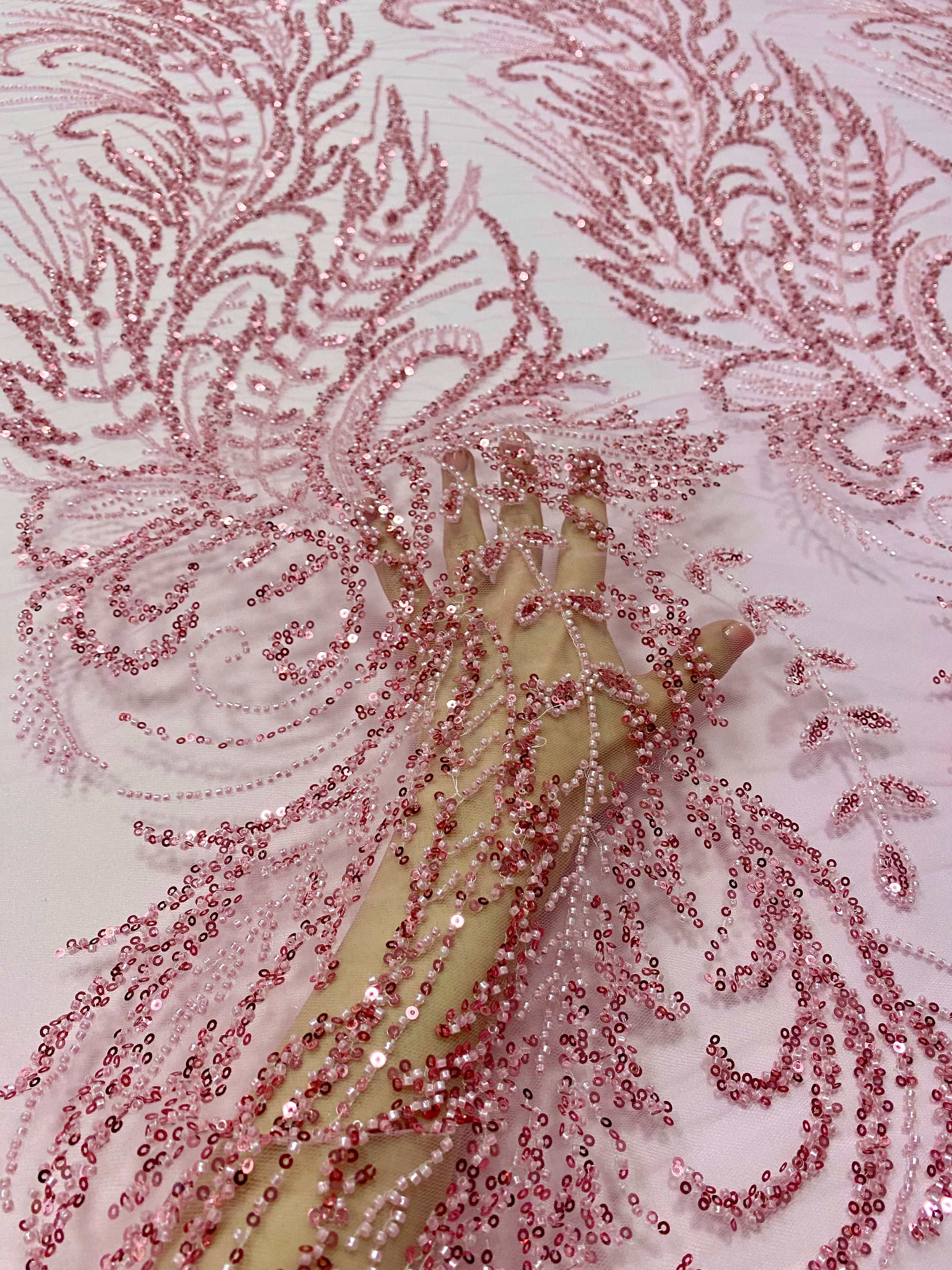 Dantela Couture Roz cu Model Floral, cu Margele si Paiete