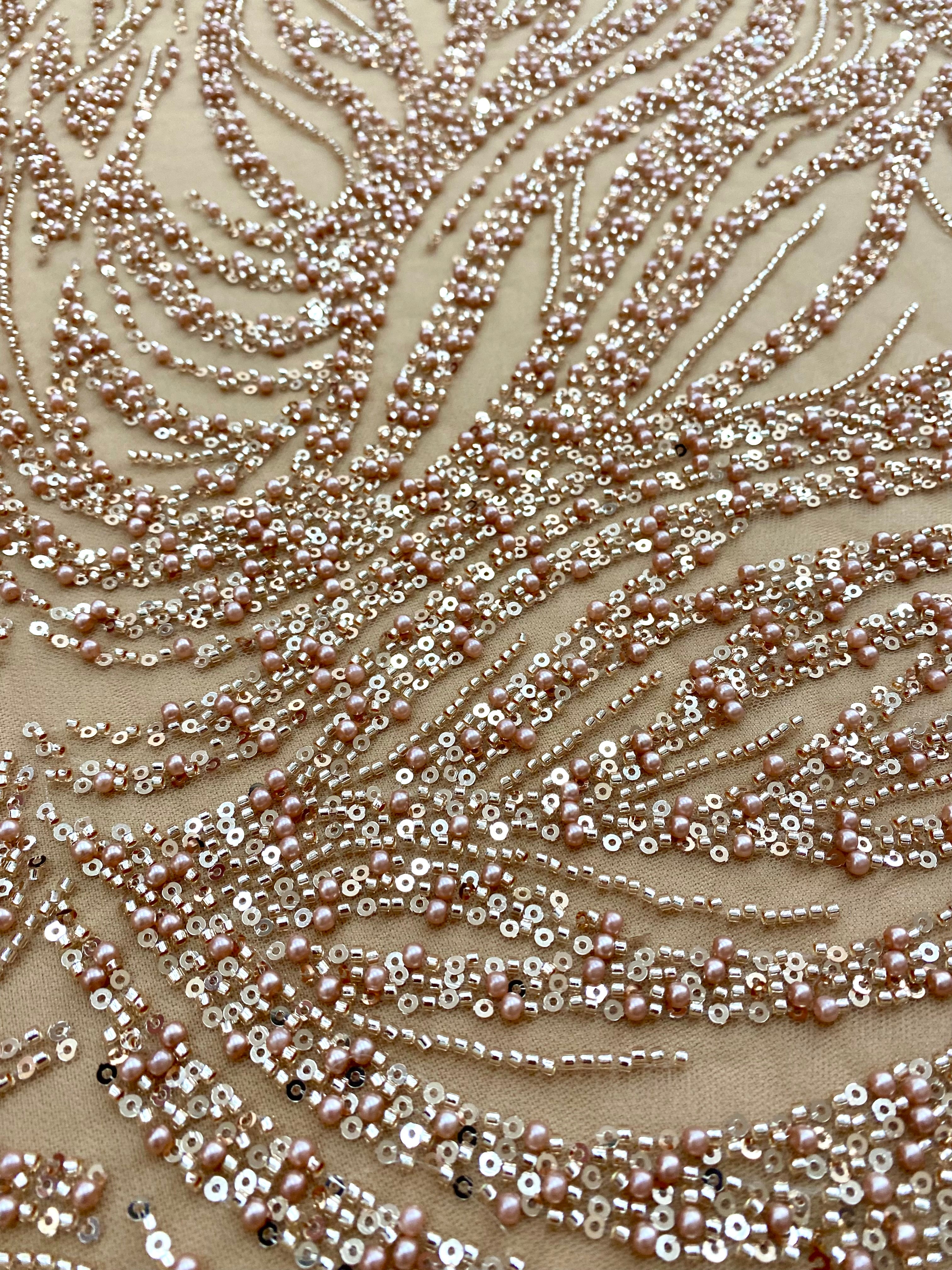 Dantela Couture Auriu Rose cu Model Liniar, cu Margele si Paiete