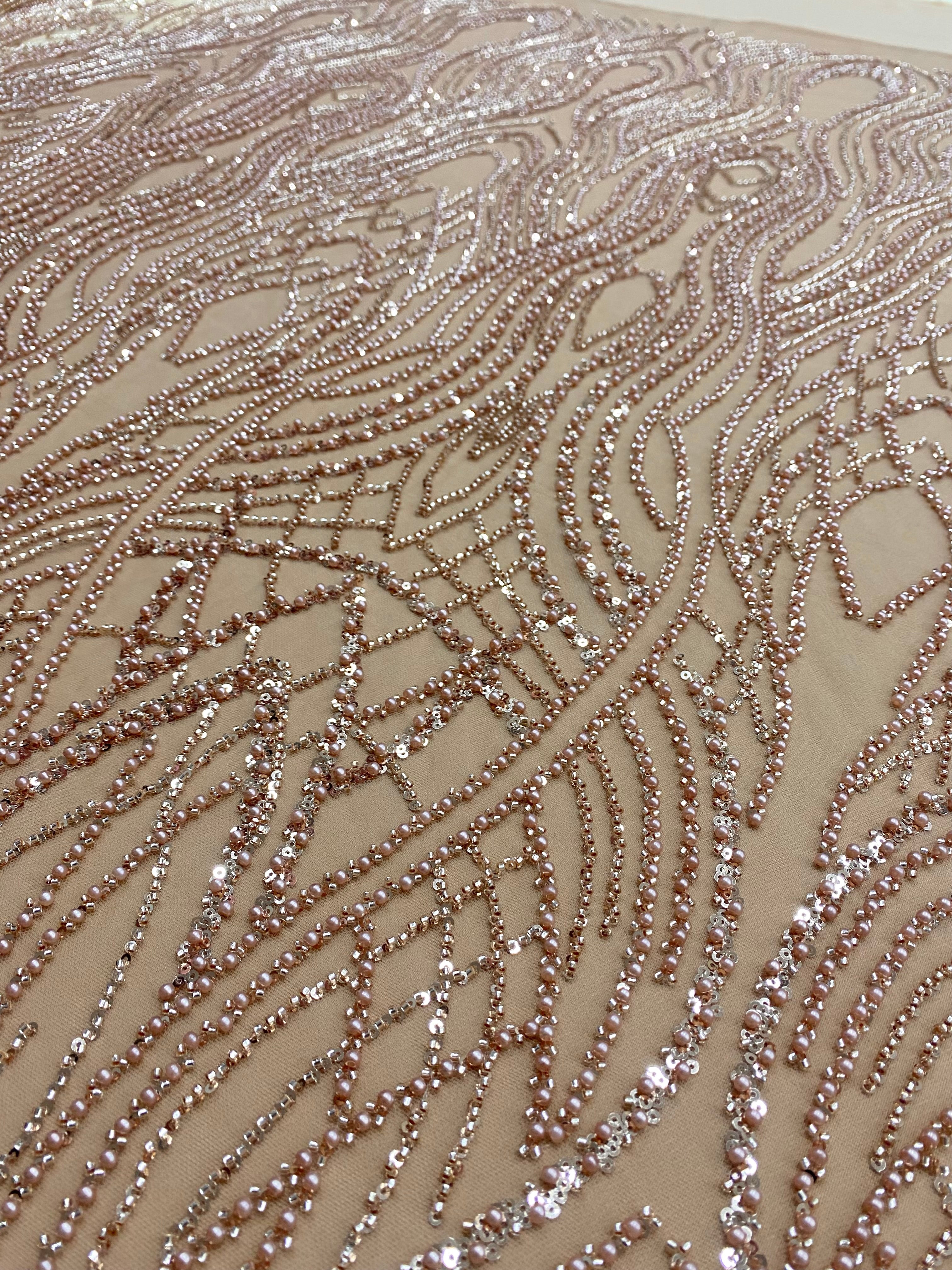 Dantela Couture Auriu Rose cu Perle, Margele si Paiete