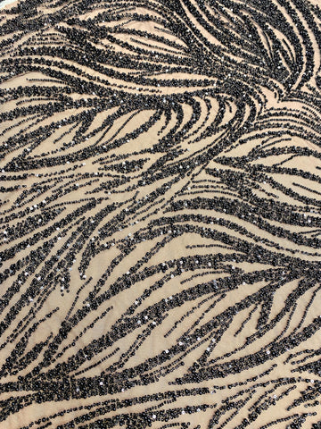 Dantela Couture Neagra cu Model Geometric, cu Perle, Margele si Paiete