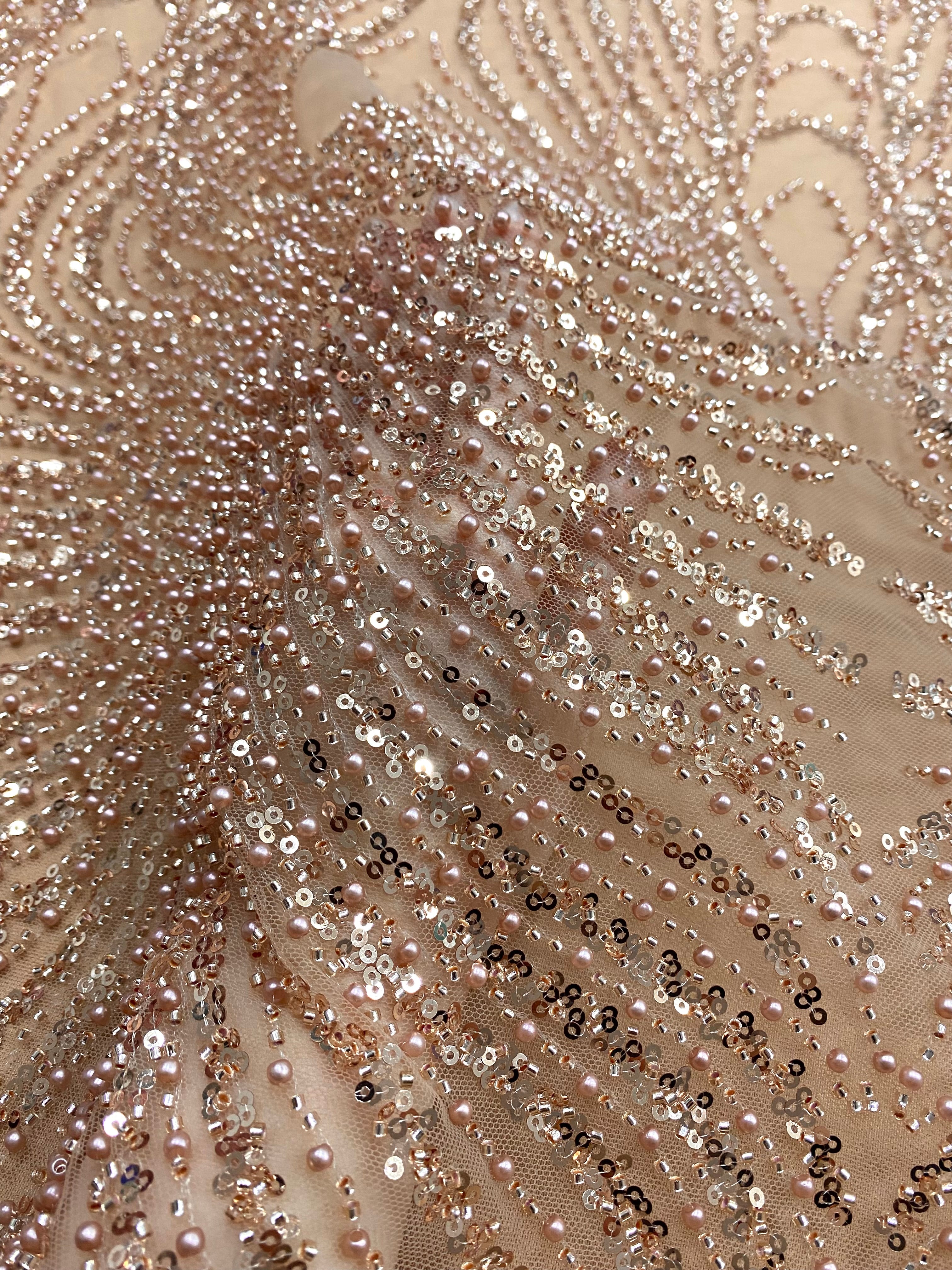 Dantela Couture Auriu Rose cu Panou, cu Perle, Margele si Paiete