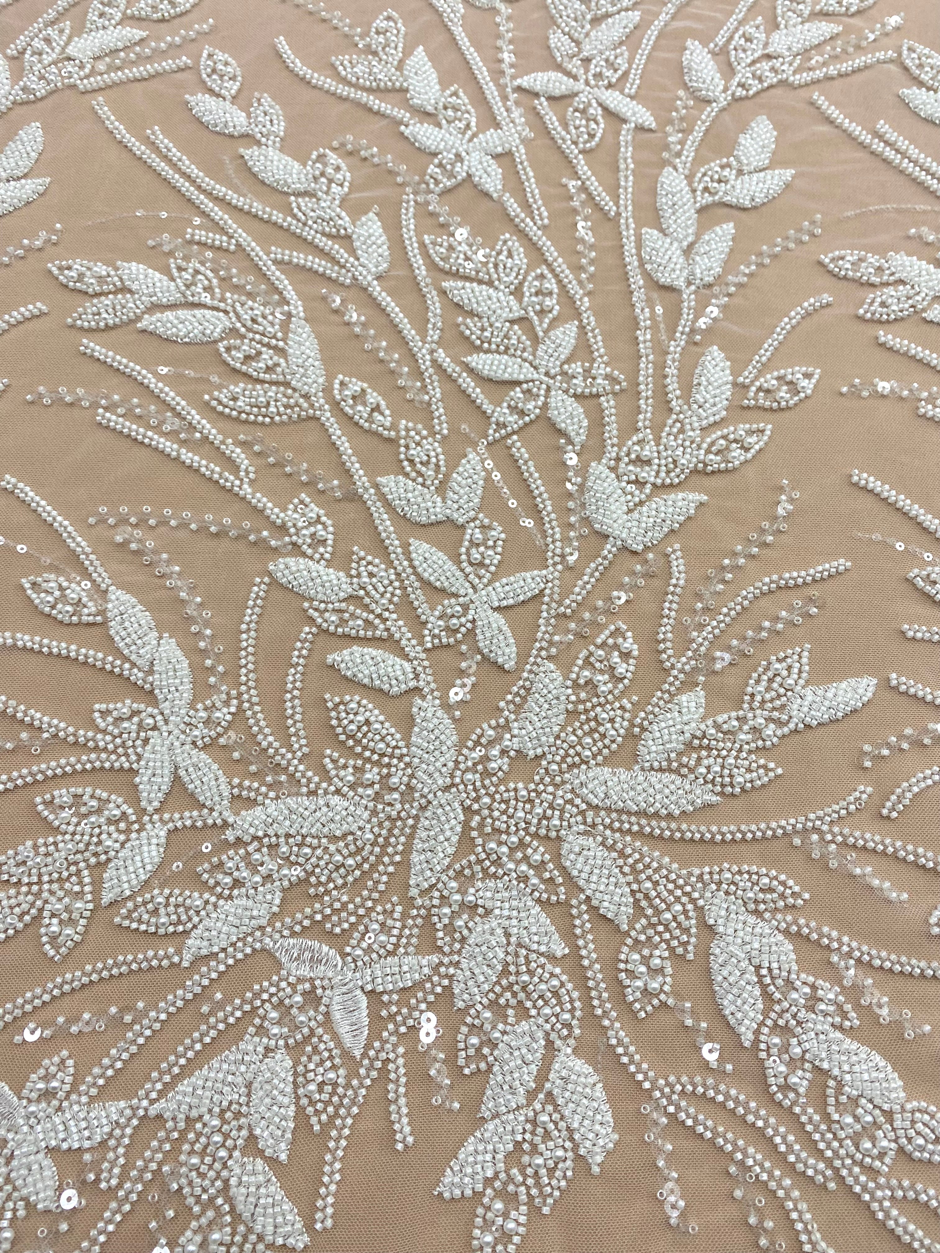 Dantela Couture Ivory cu Model Floral, Perle, Margele si Paiete