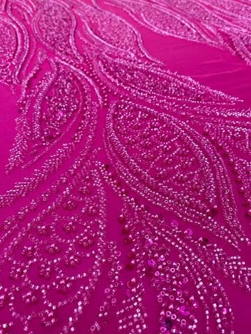 Dantela Couture Fucsia cu Panou, cu Perle, Margele si Paiete