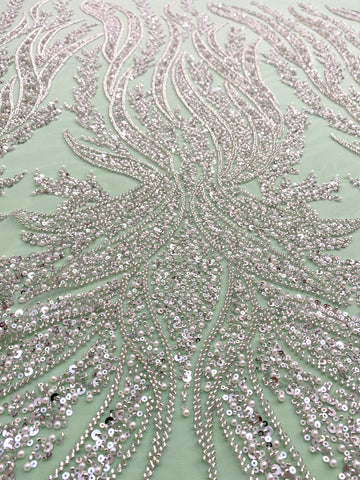 Dantela Couture Argintie pe Tulle Verde Menta cu Panou, cu Perle, Margele si Paiete