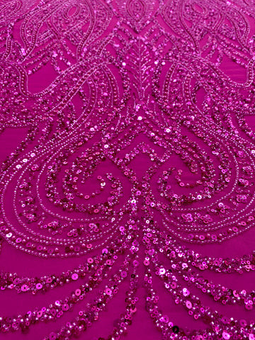 Dantela Couture Fucsia geometriai mintával, gyöngyökkel, gyöngyöcskékkel és flitterekkel