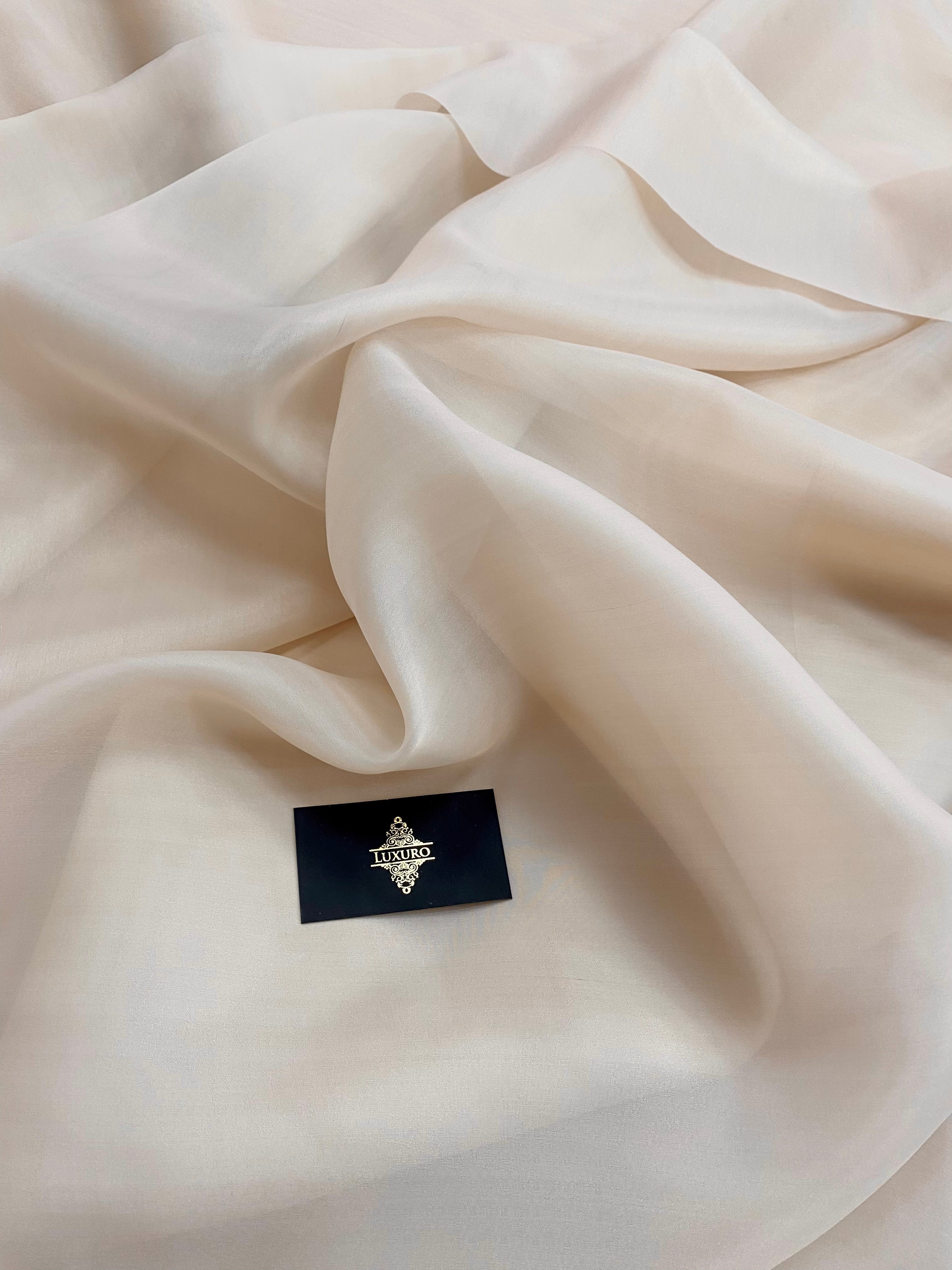 Organza világos bézs gyöngyház - 3 m szélesség