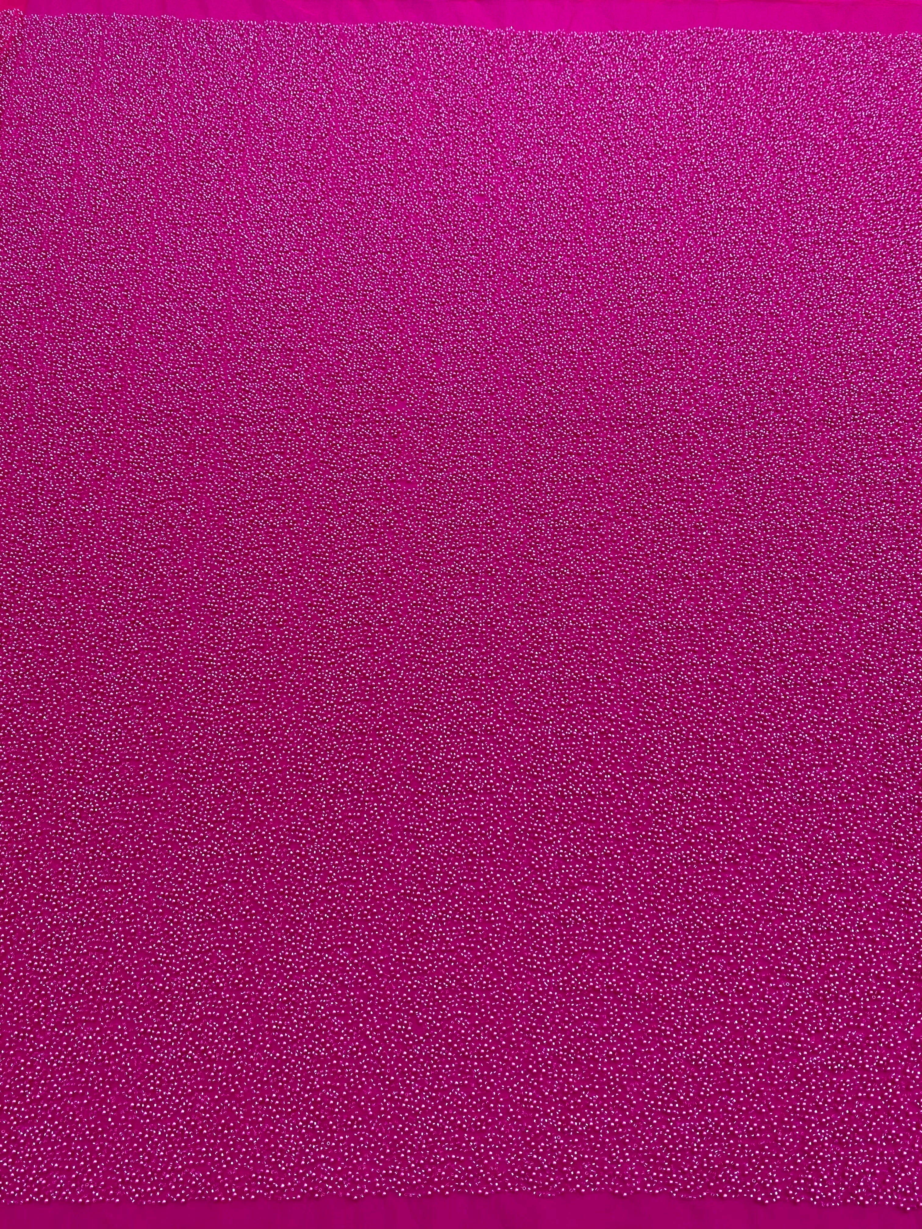 Dantela Couture Fucsia általános mintával, gyöngyökkel és gyöngyöcskékkel