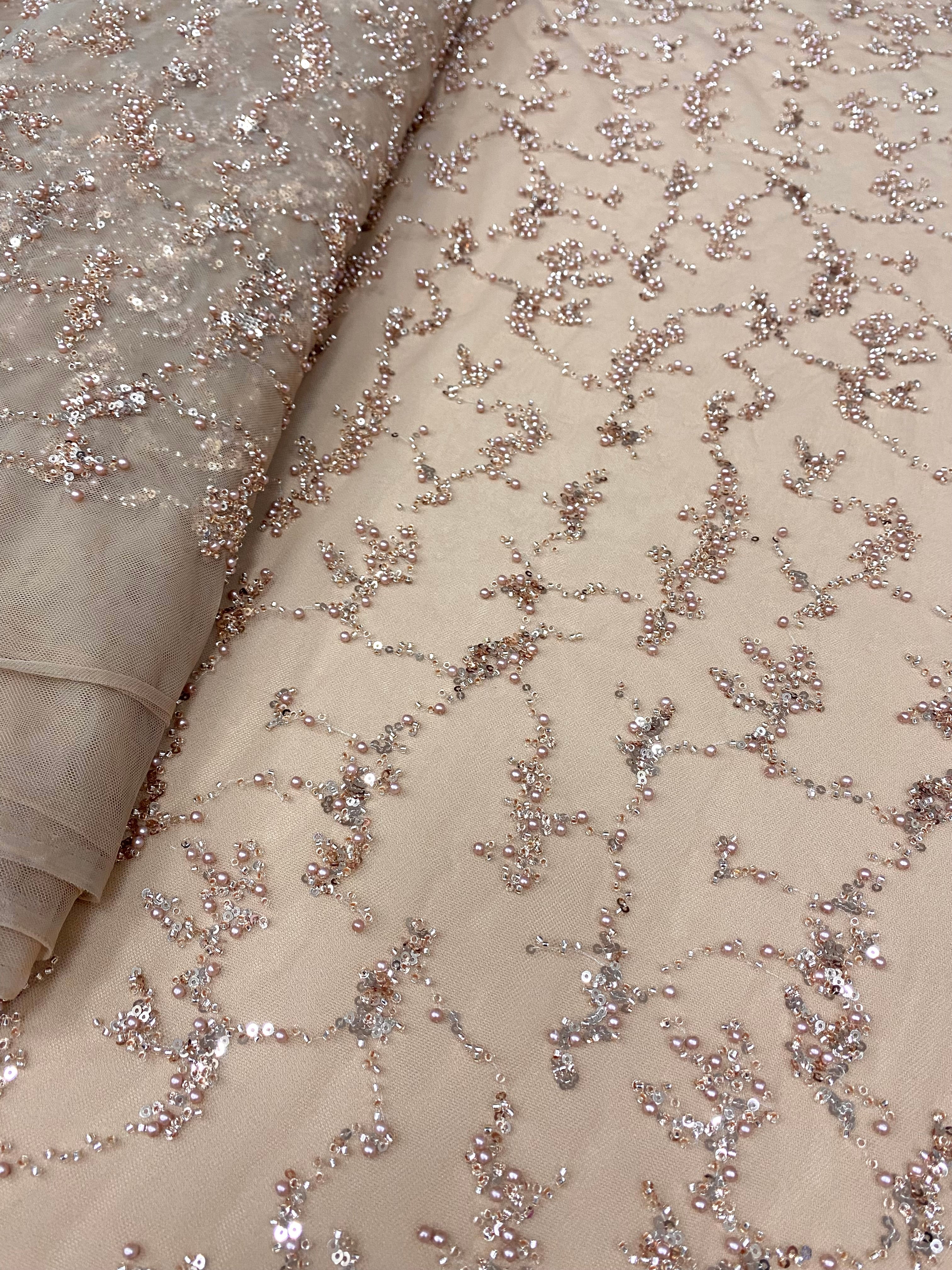 Dantela Couture Auriu Rose cu Perle, Margele si Paiete