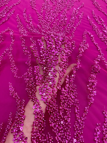 Dantela Couture Fucsia gyöngyökkel, gyöngyökkel és flitterekkel