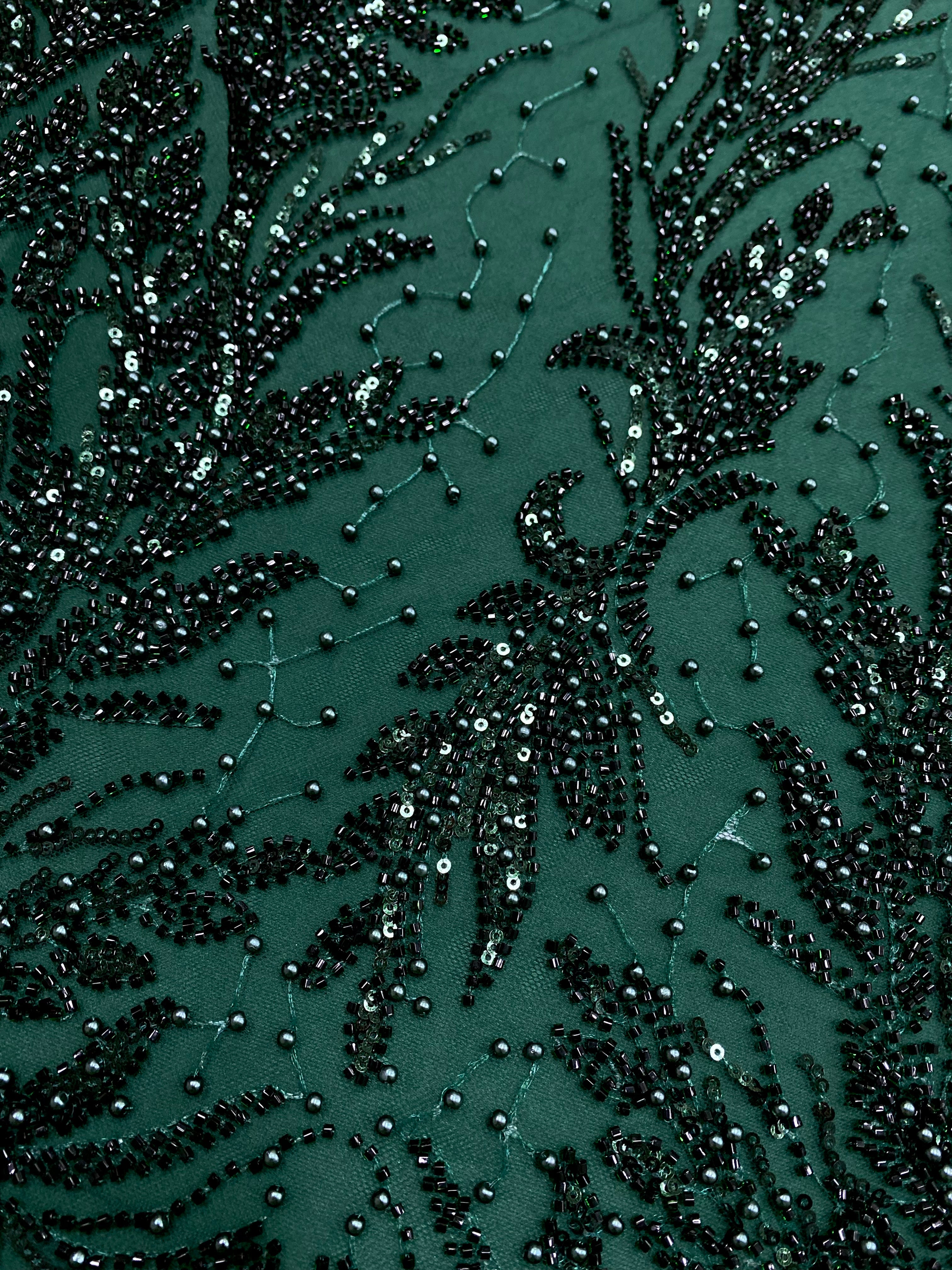 Dantela Couture Verde Inchis cu Model Simetric, cu Perle, Margele si Paiete