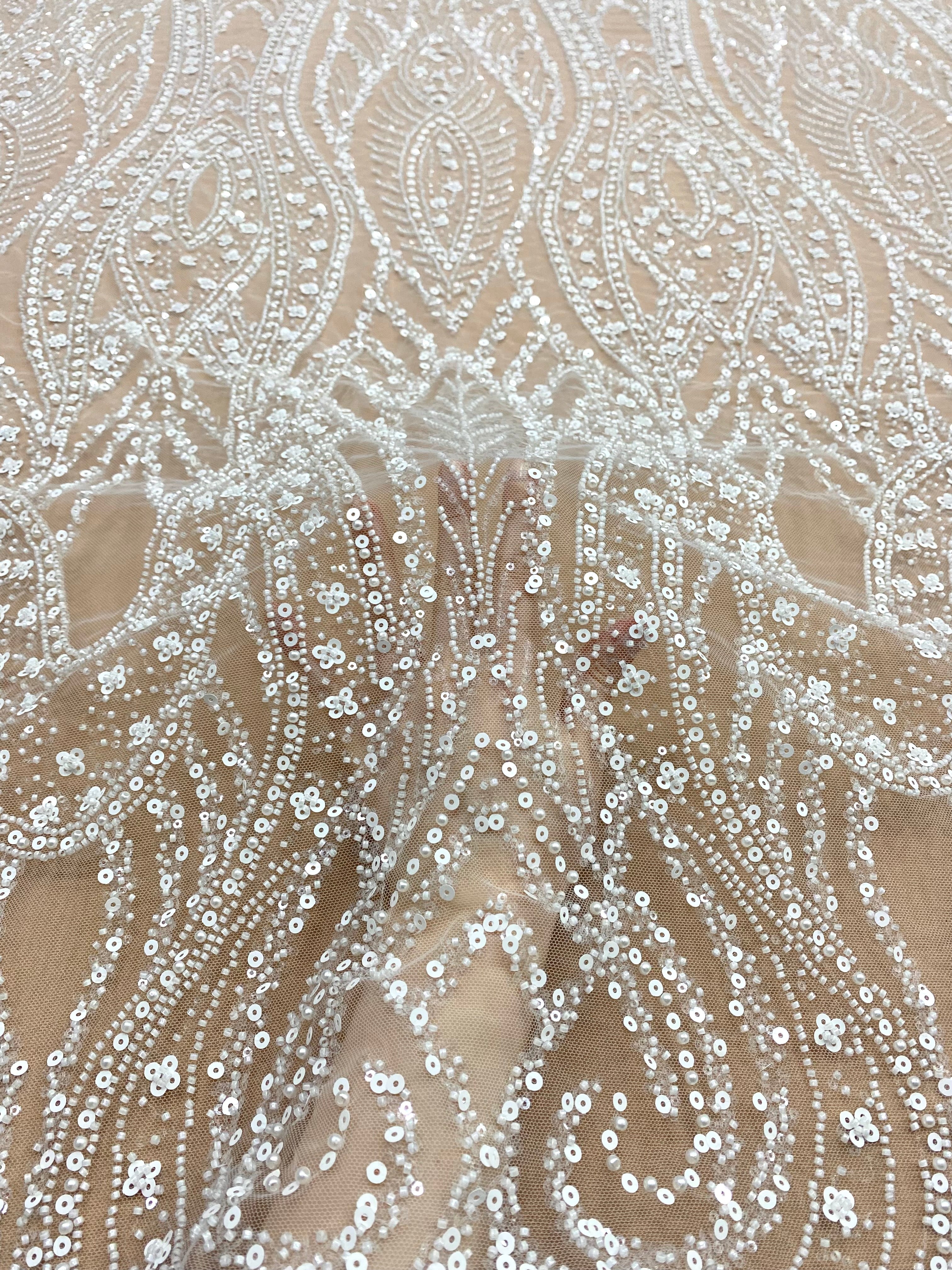 Dantela Couture Ivory cu Model Geometric, cu Perle, Margele si Paiete