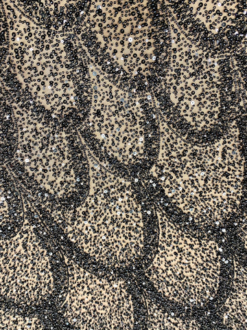 Dantela Couture Neagra cu Model Geometric, cu Perle, Margele si Paiete