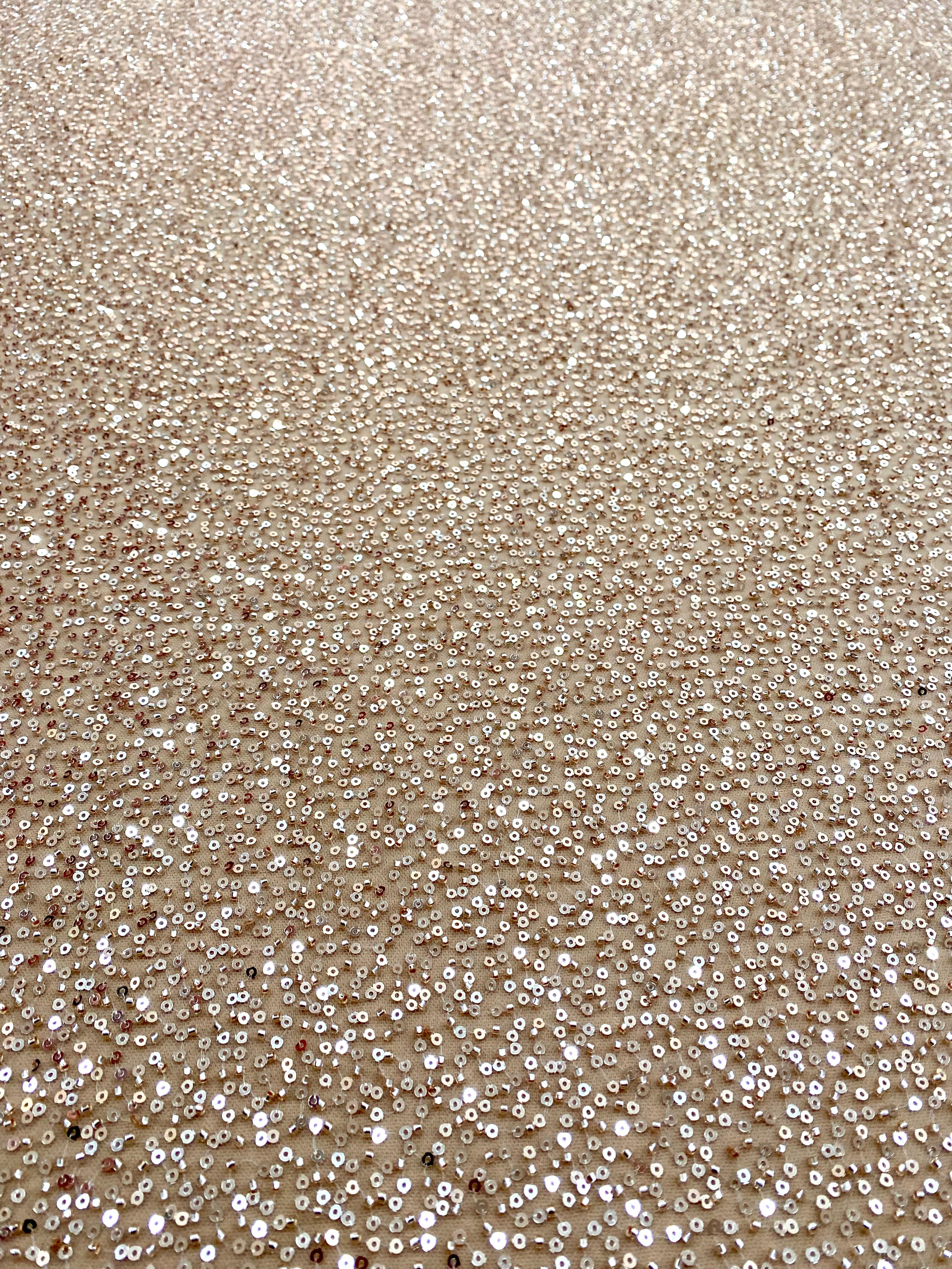 Dantela Couture Auriu Rose cu Model General, cu Margele si Paiete