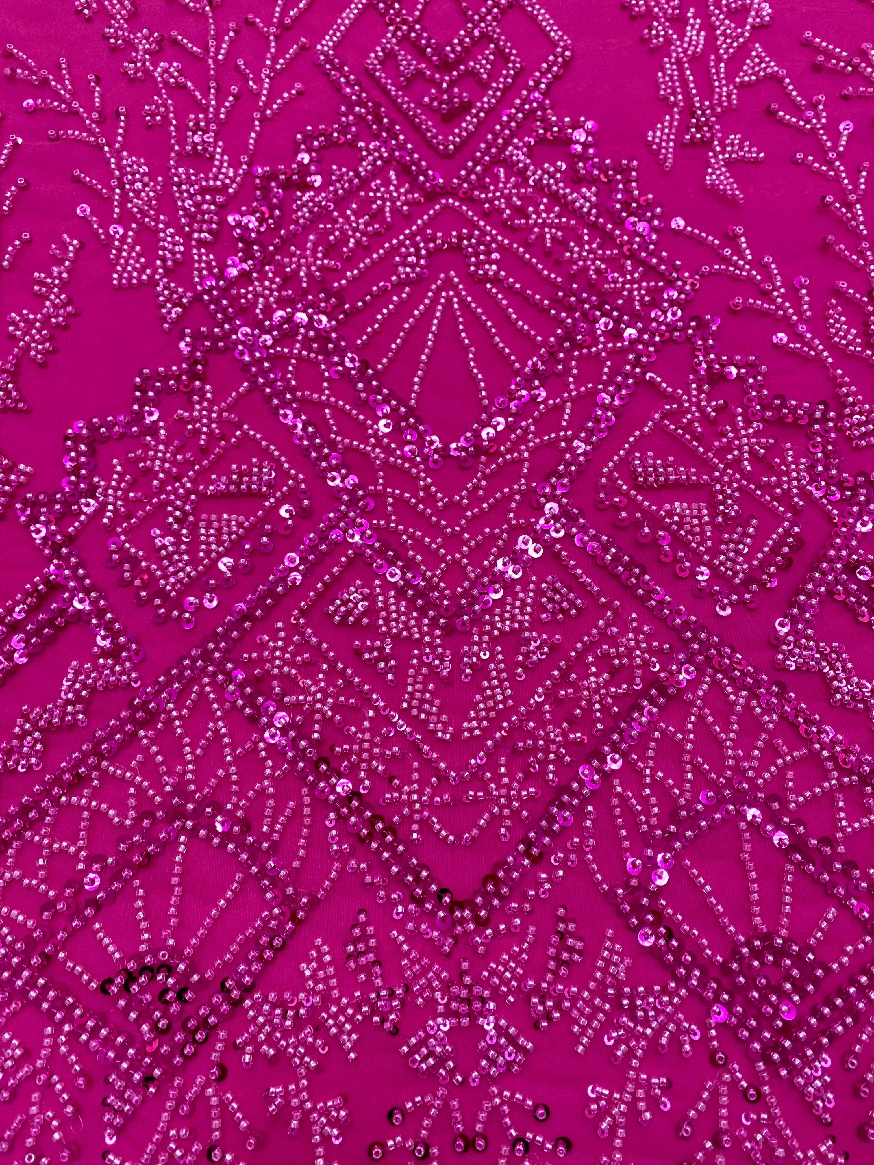 Dantela Couture Fucsia cu Model Geometric, cu Margele si Paiete