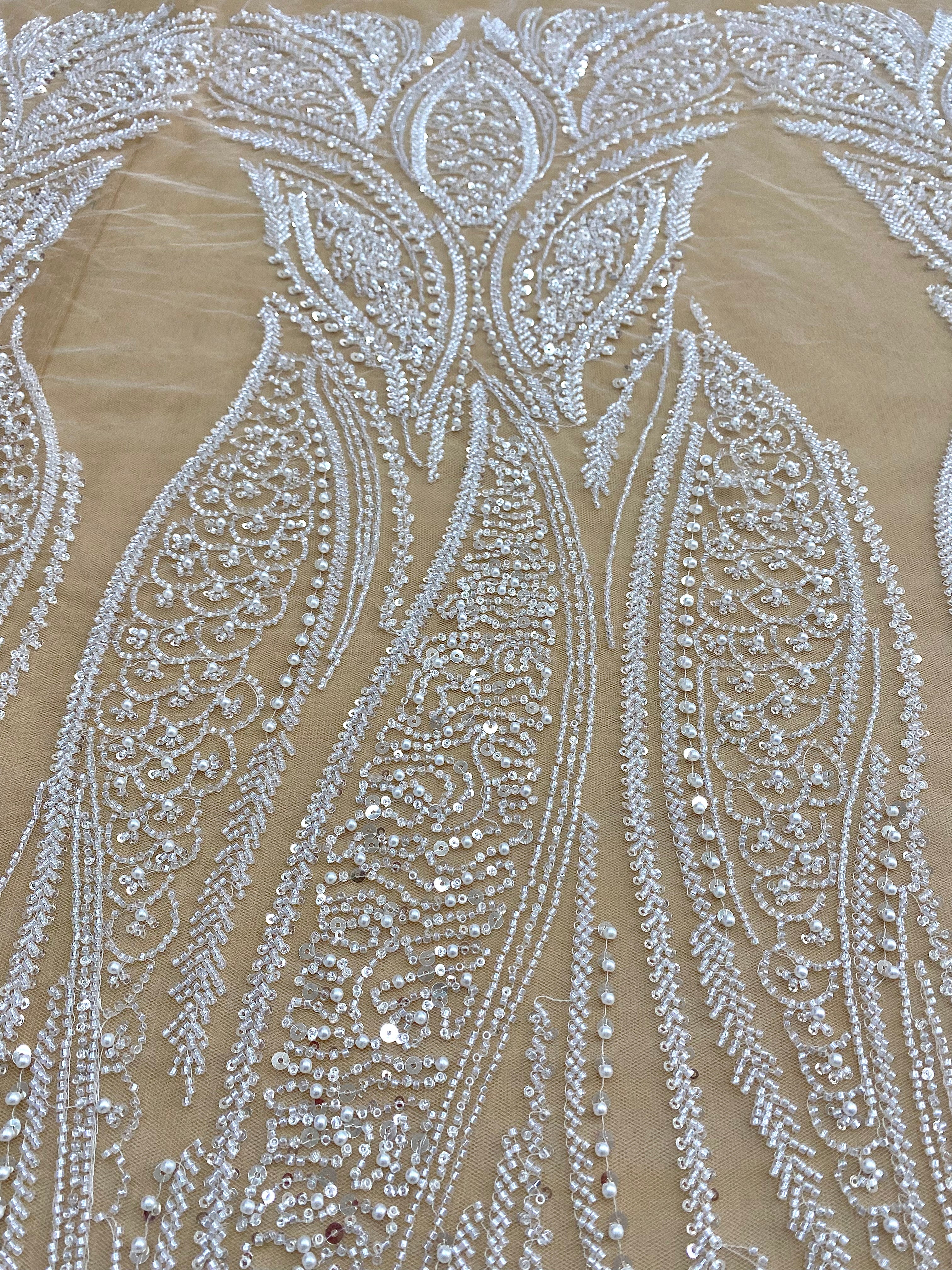 Dantela Couture Diamond gyöngyös, gyöngyökkel és flitterekkel díszített panellel