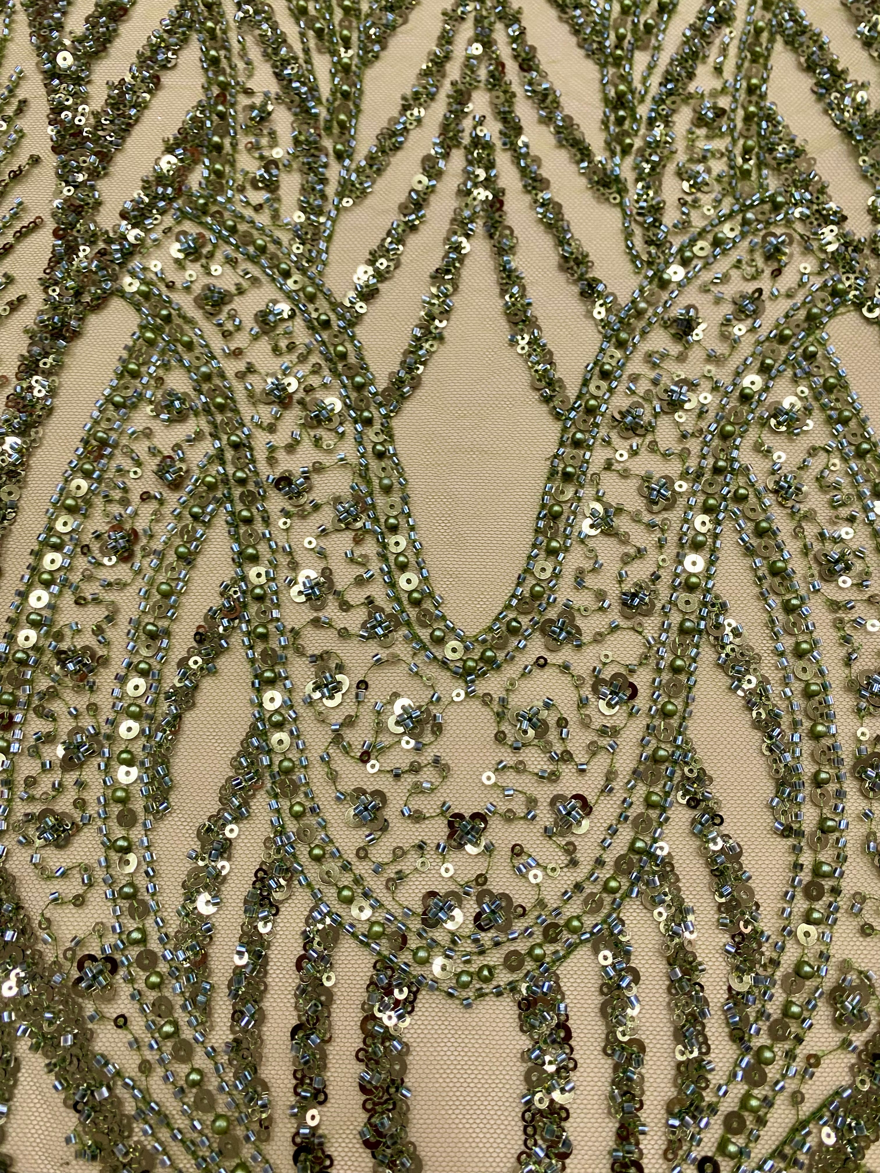 Dantela Couture Olive geometriai mintával, gyöngyökkel, gyöngyökkel és flitterekkel