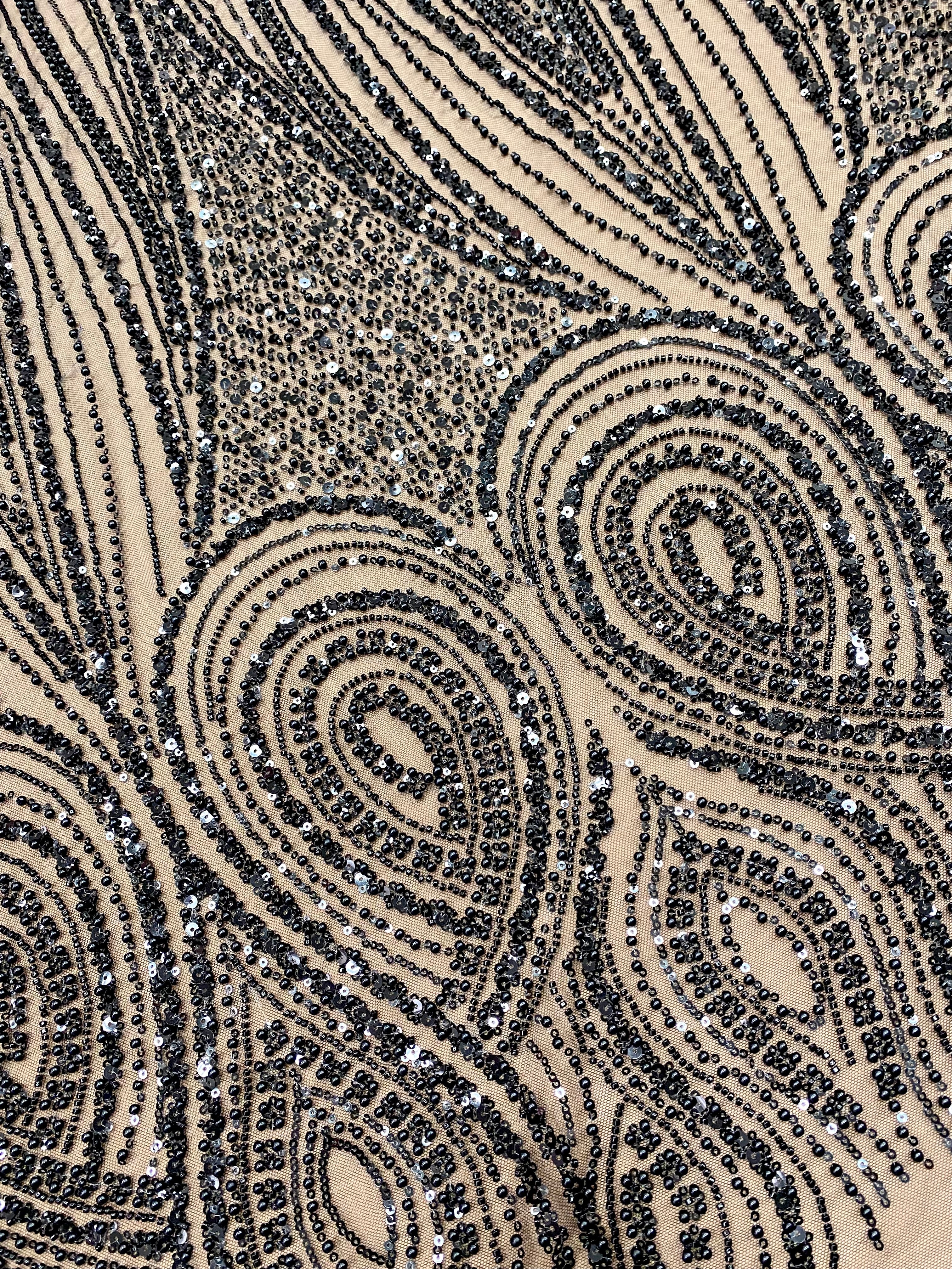 Dantela Couture Neagra cu Model Geometric, cu Perle, Margele si Paiete